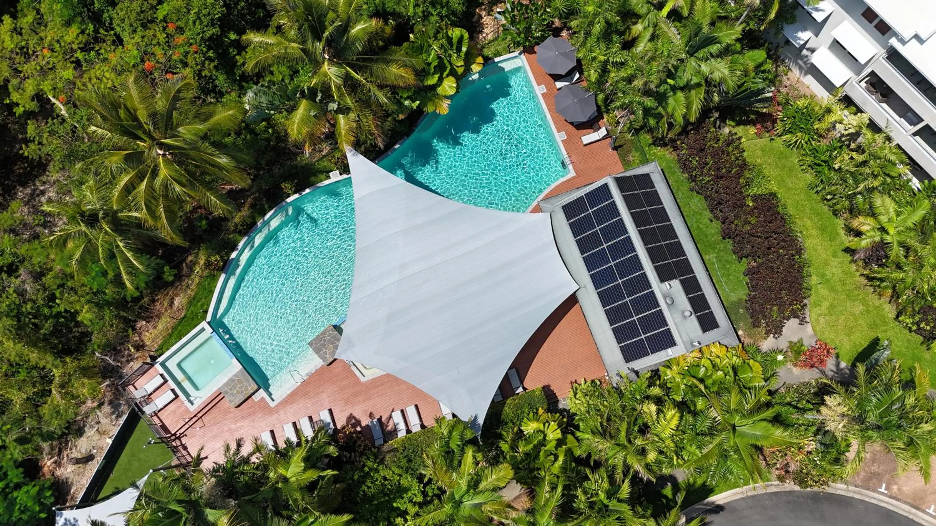 Property building in Oasis at Palm Cove