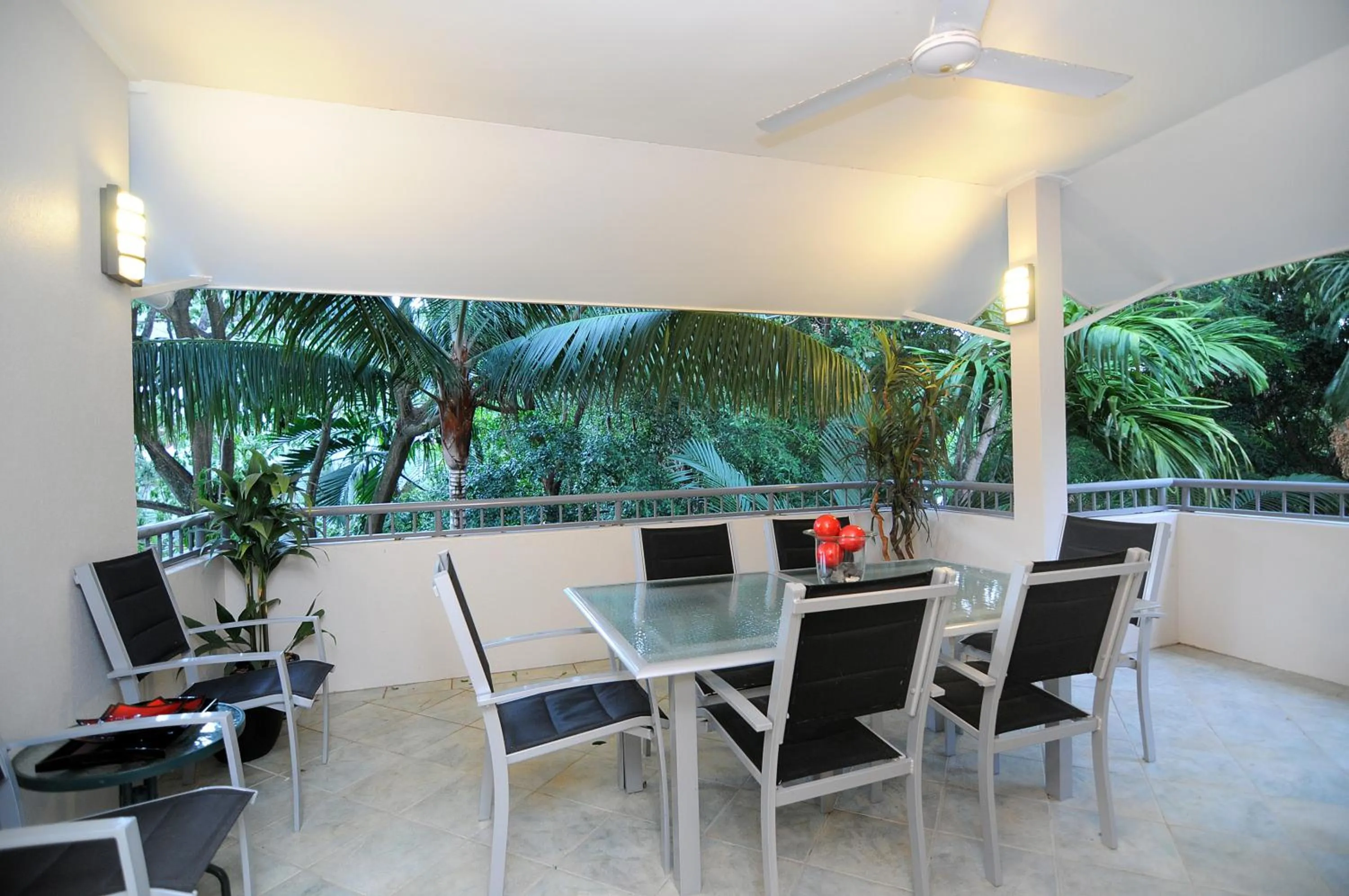 Balcony/Terrace in Oasis at Palm Cove