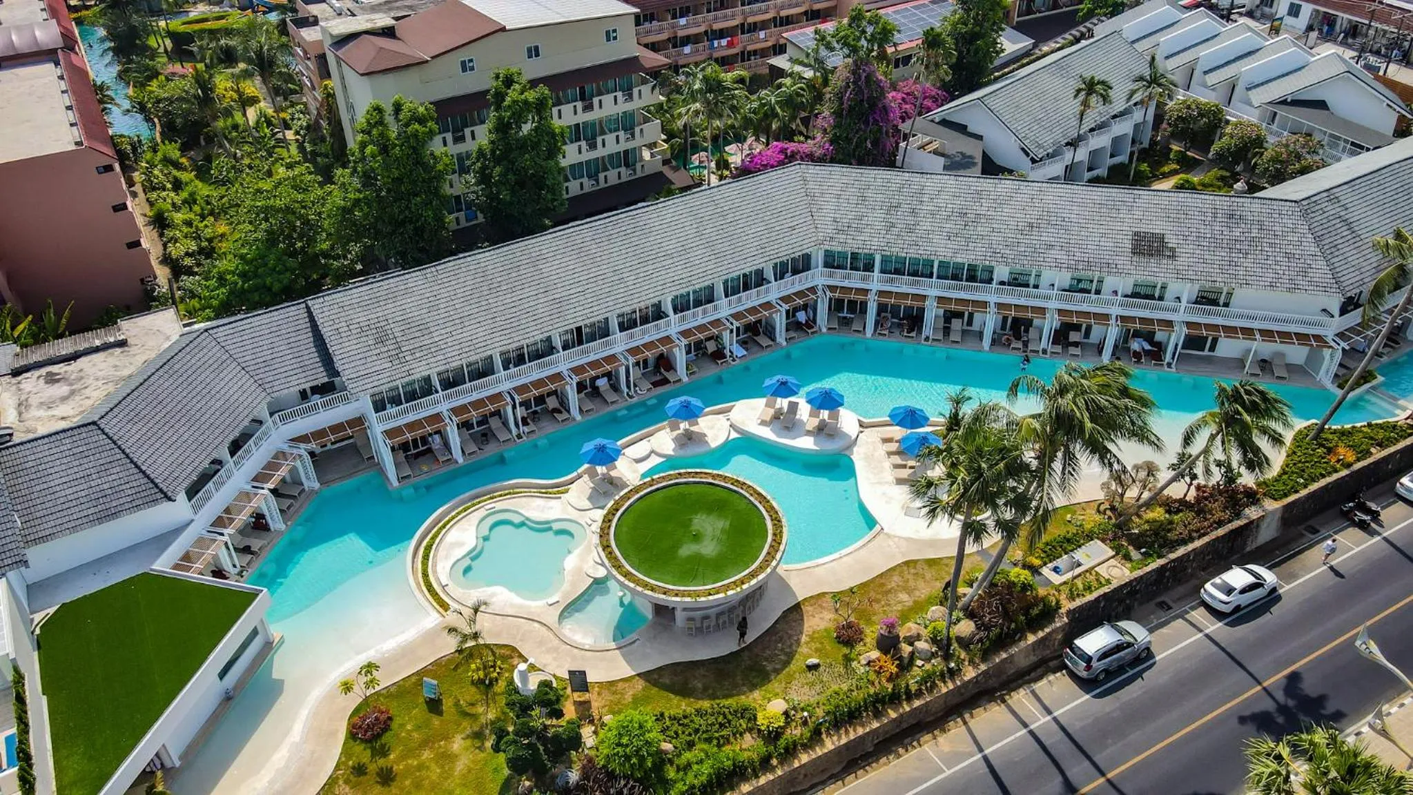 Property building in Thavorn Palm Beach Resort Phuket