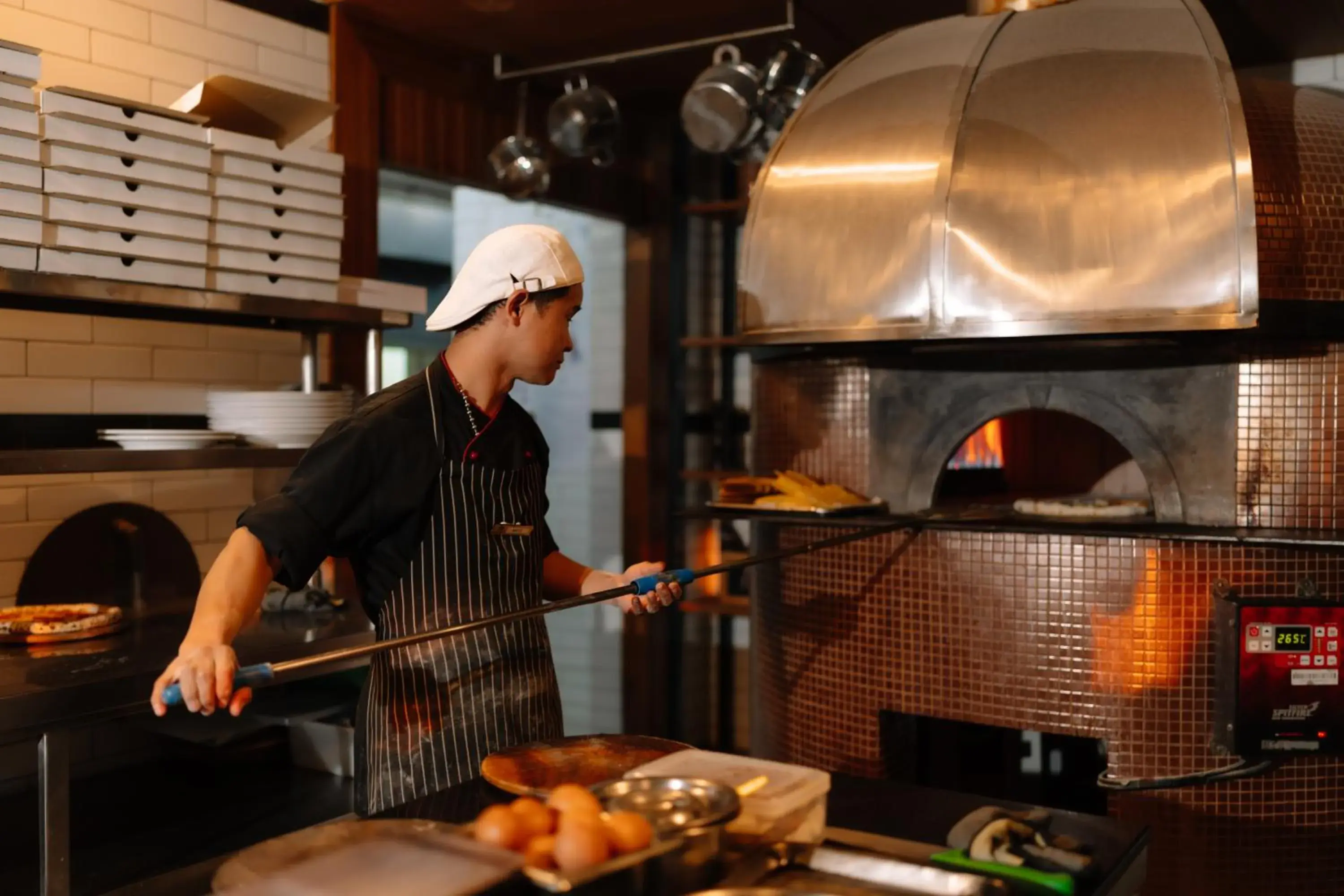 Restaurant/places to eat in Thavorn Palm Beach Resort Phuket Restaurant/places to eat in Thavorn Palm Beach Resort Phuket