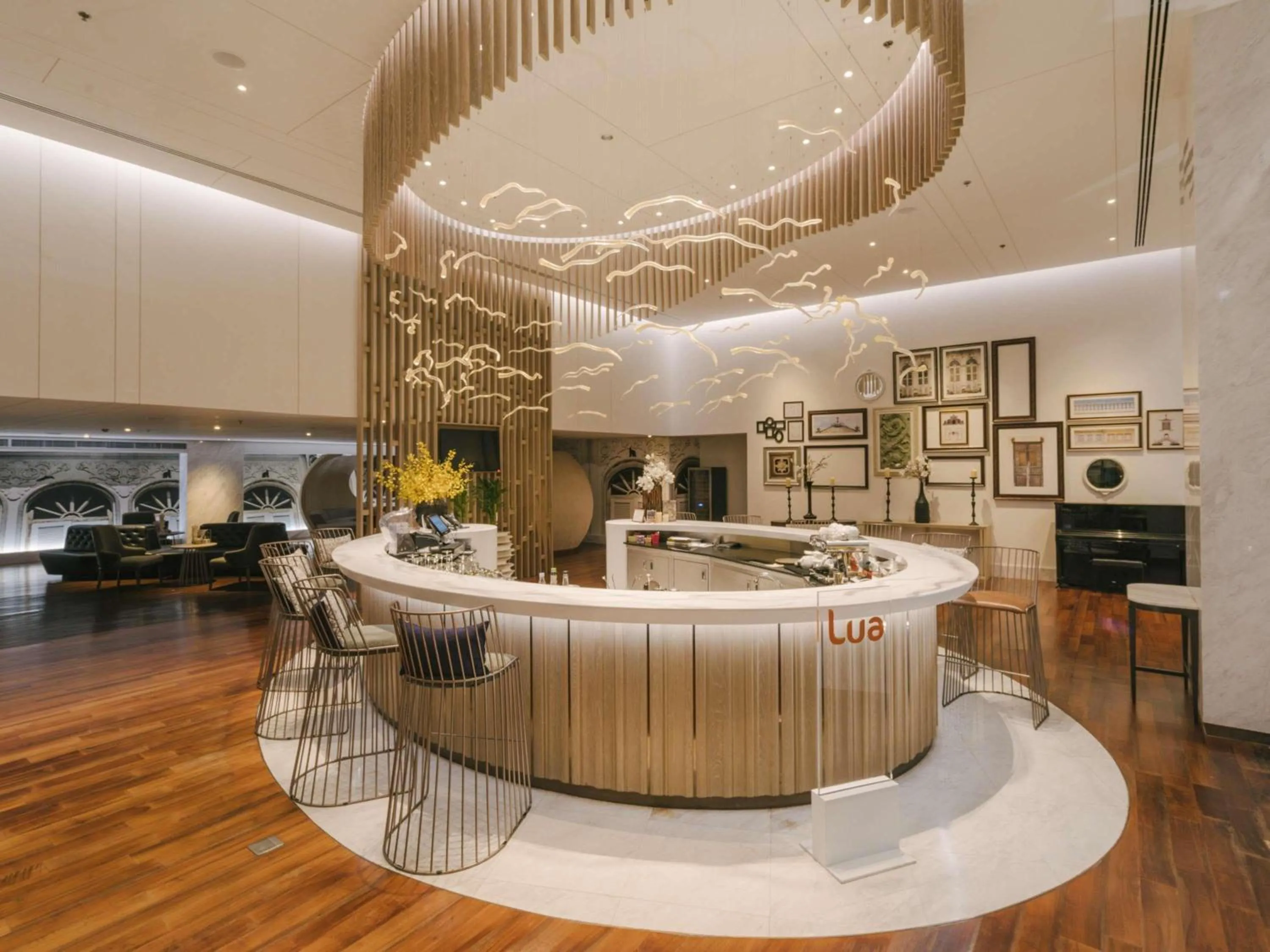 Restaurant/places to eat in Novotel Phuket City Phokeethra