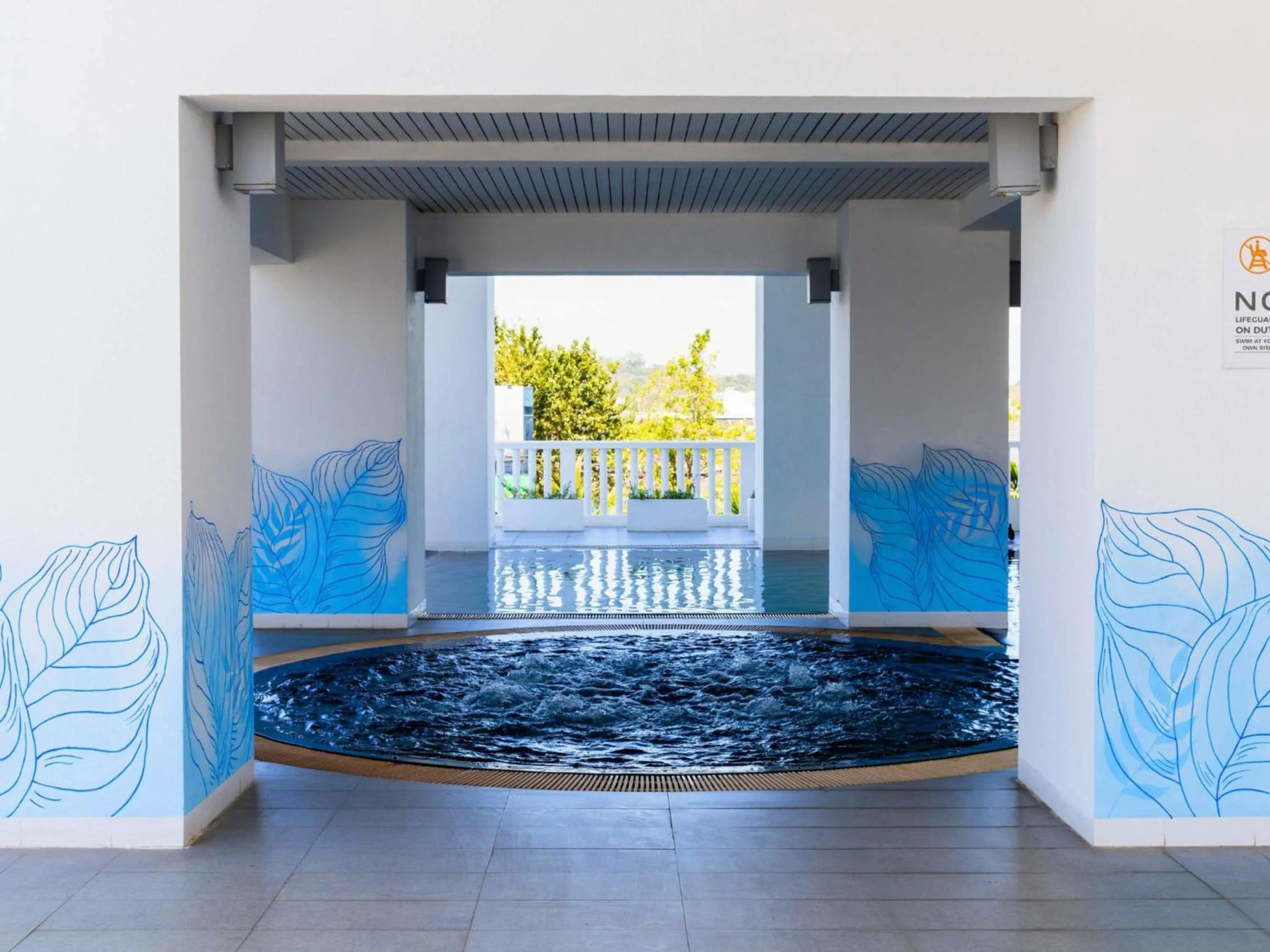 Pool view in Novotel Phuket City Phokeethra