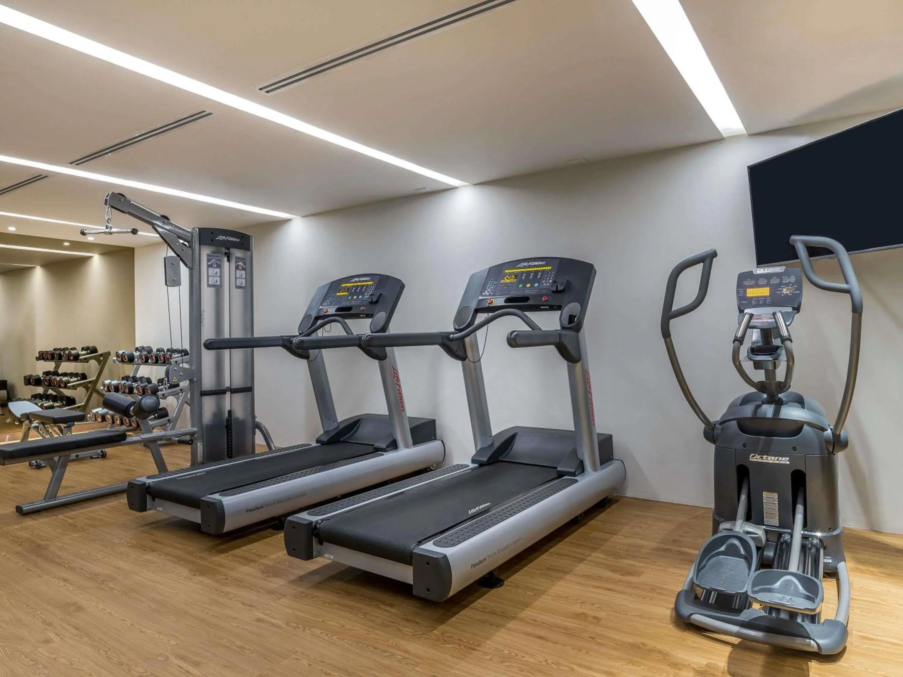 Fitness centre/facilities in Novotel Phuket City Phokeethra