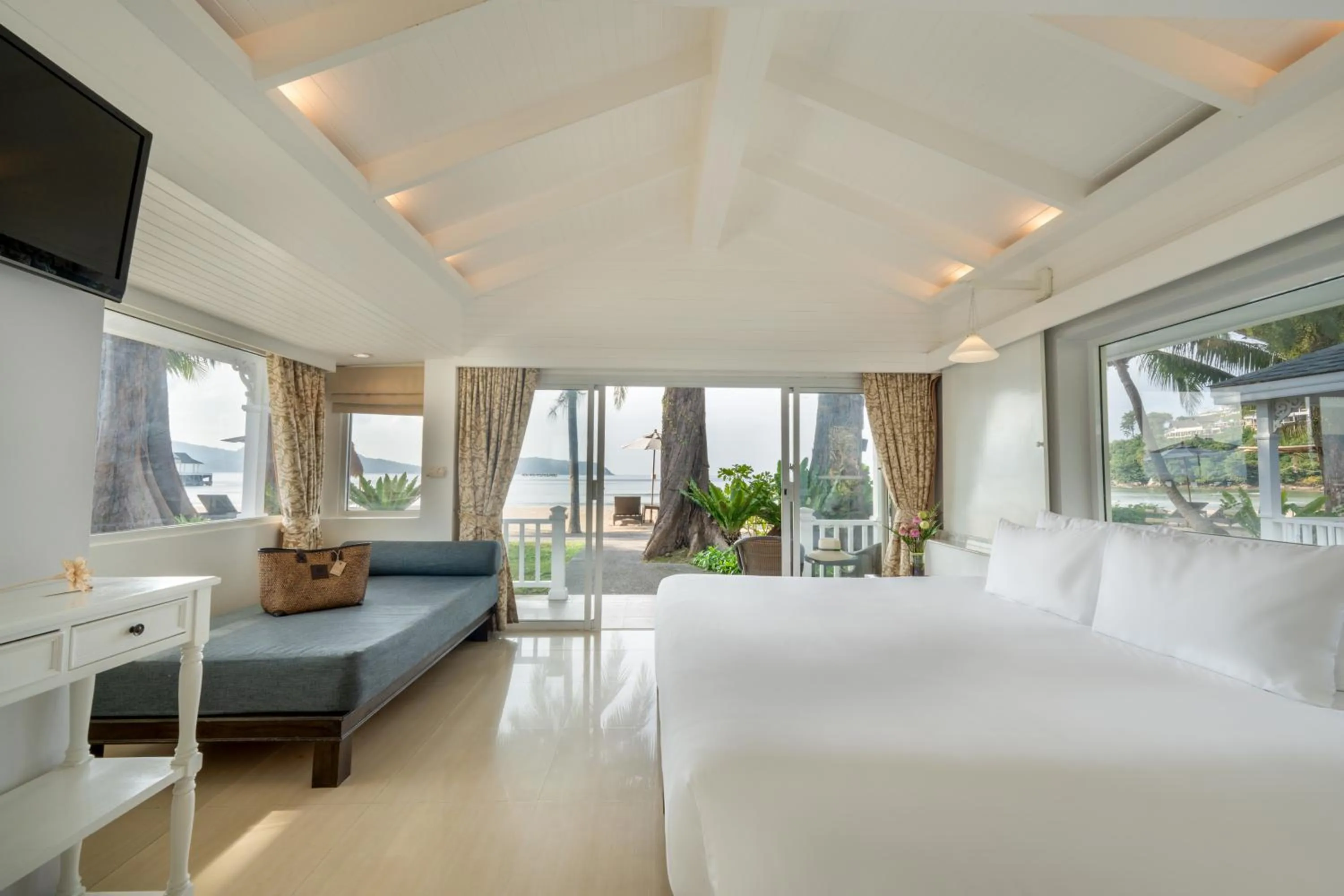 Bedroom, Bed in Thavorn Beach Village Resort & Spa Phuket