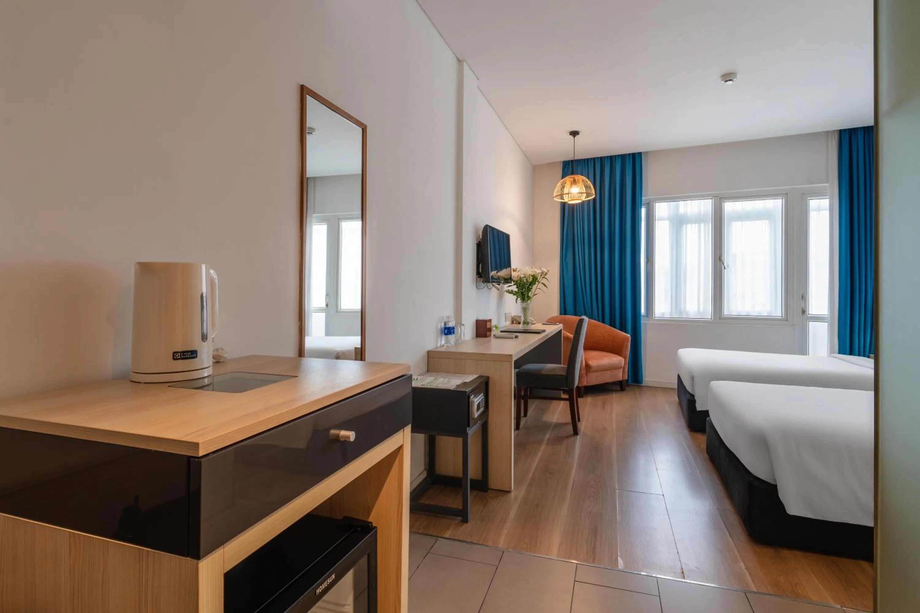 Bedroom, Bed in Liberty Hotel Saigon Greenview