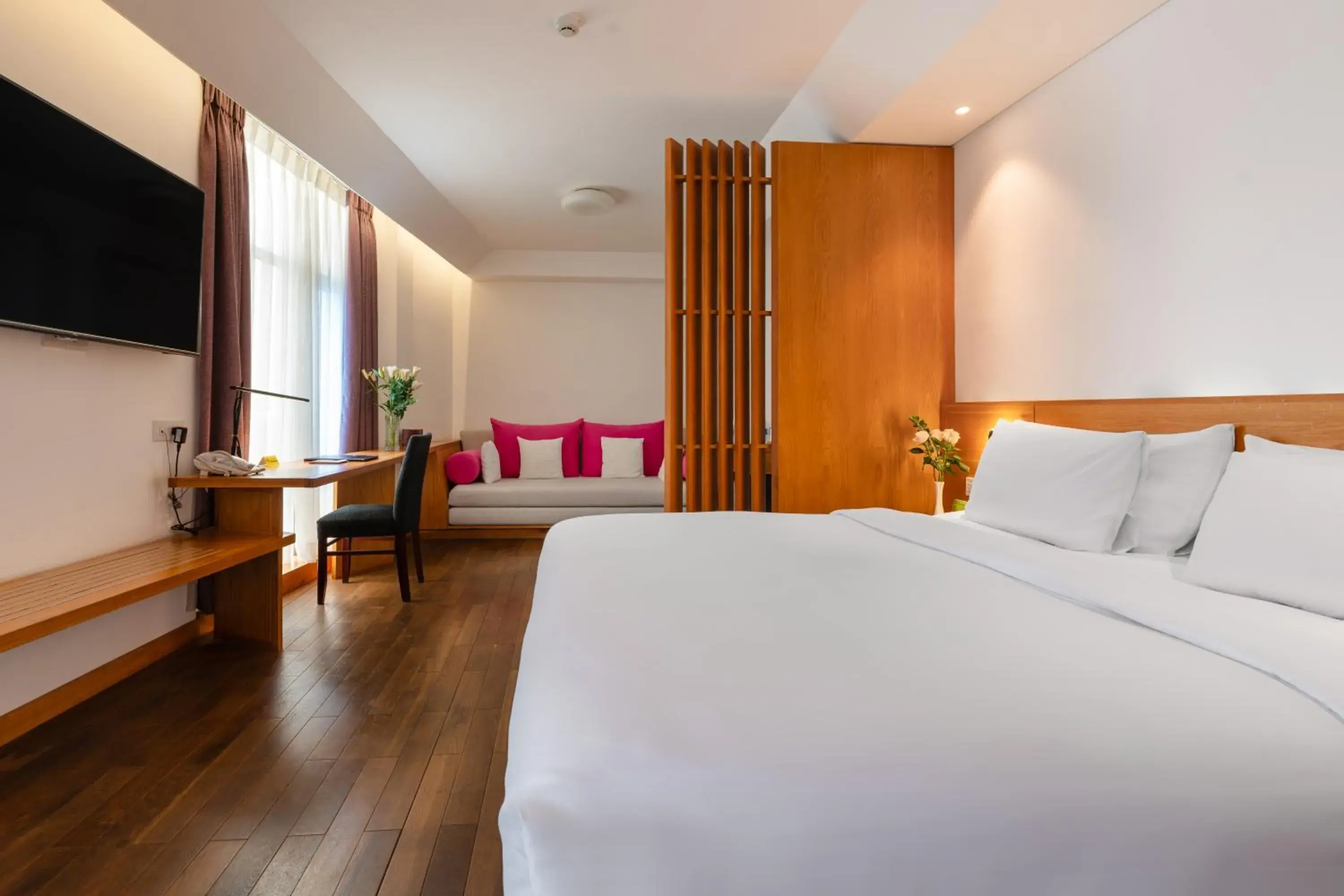 Bedroom, Bed in Liberty Hotel Saigon Greenview Bedroom, Bed in Liberty Hotel Saigon Greenview