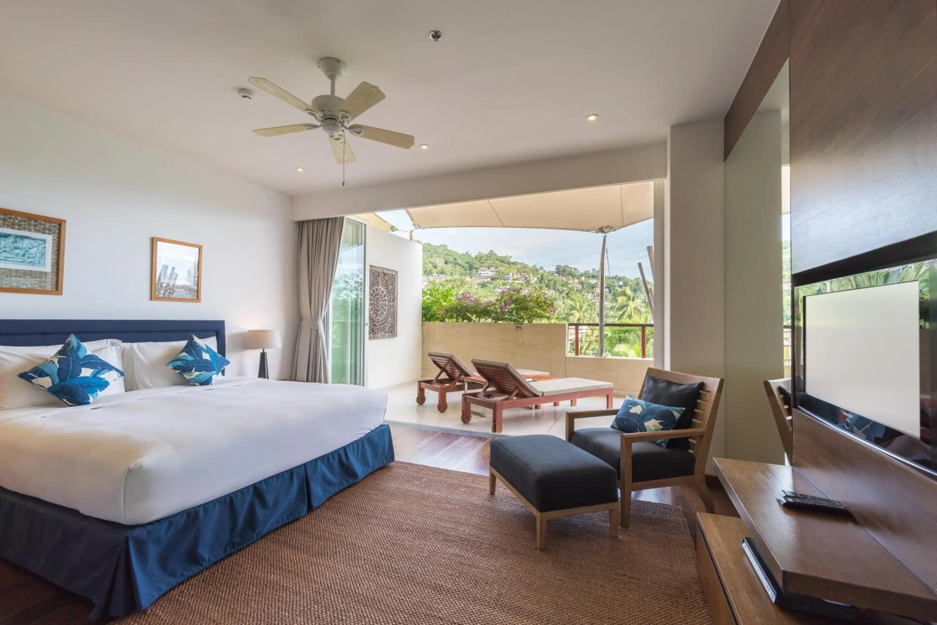 Patio, Bed in The Chava Resort