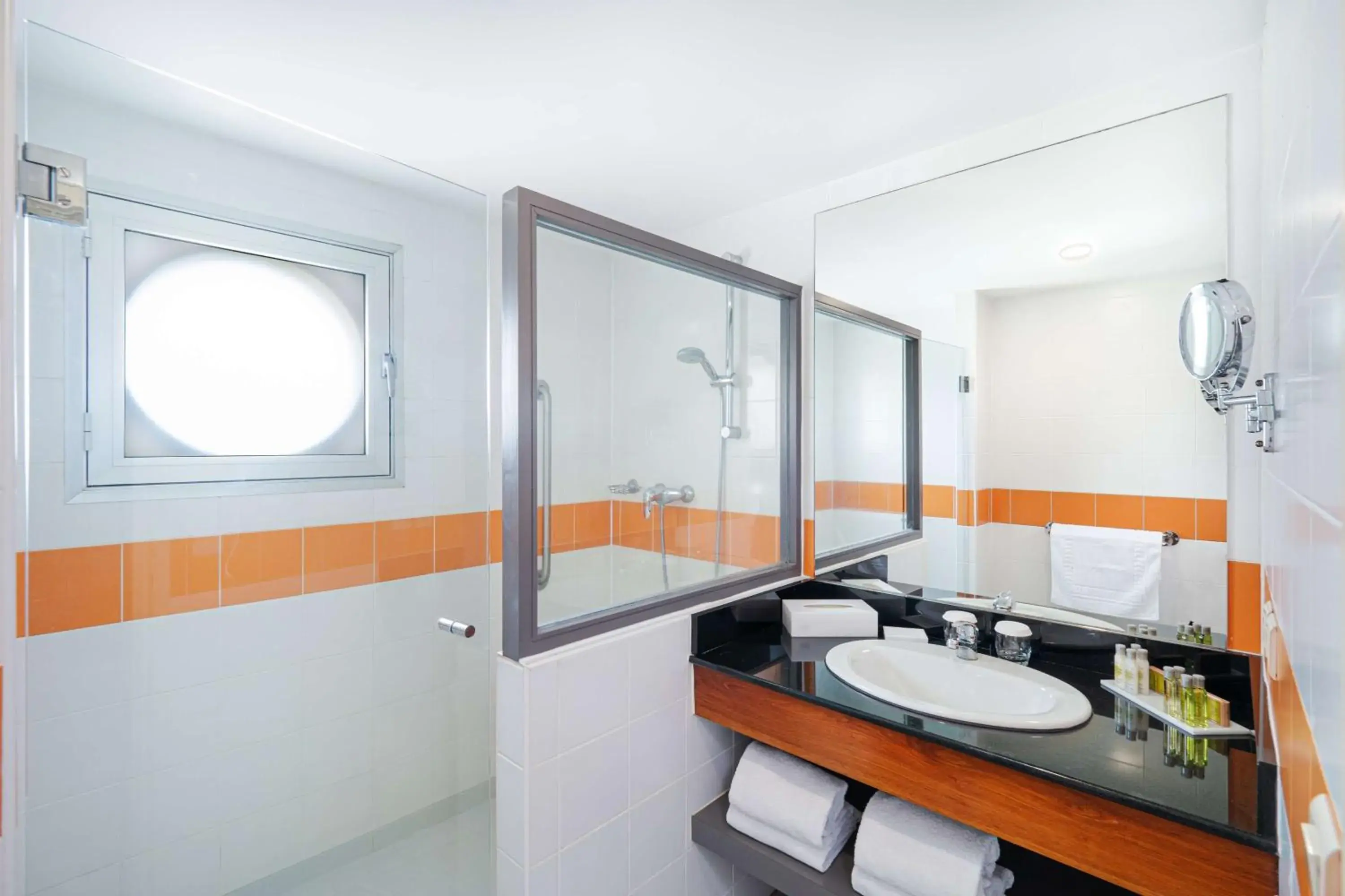 Bathroom in Hilton Noumea La Promenade Residences Bathroom in Hilton Noumea La Promenade Residences