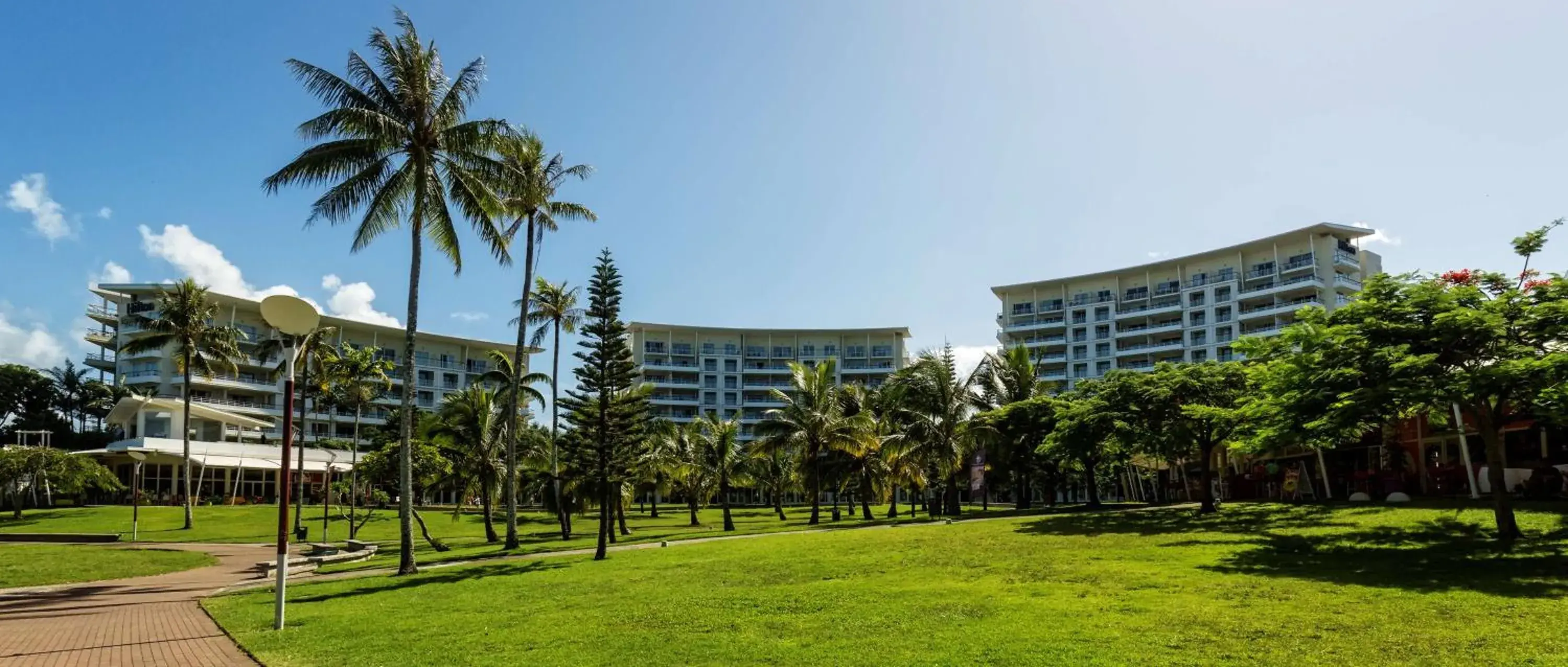 Property building in Hilton Noumea La Promenade Residences Property building in Hilton Noumea La Promenade Residences