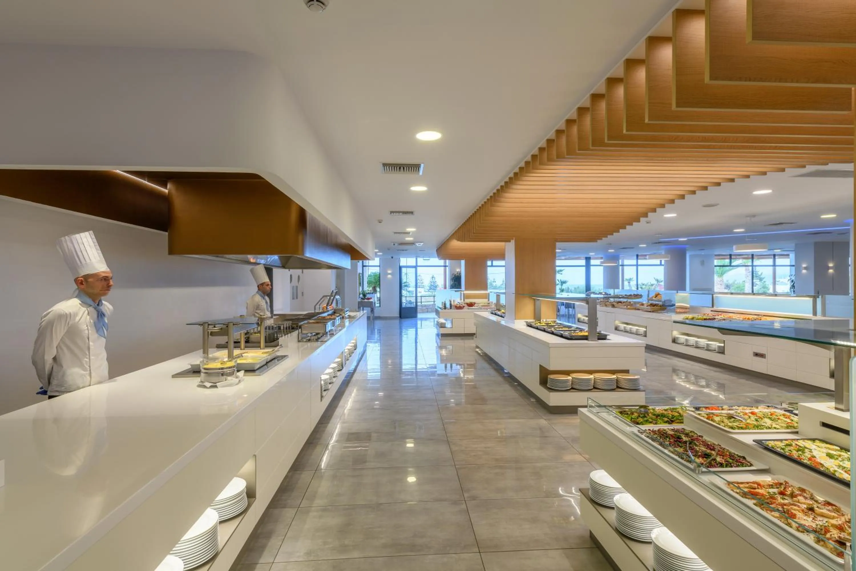 Restaurant/places to eat in Grand Hotel Holiday Resort