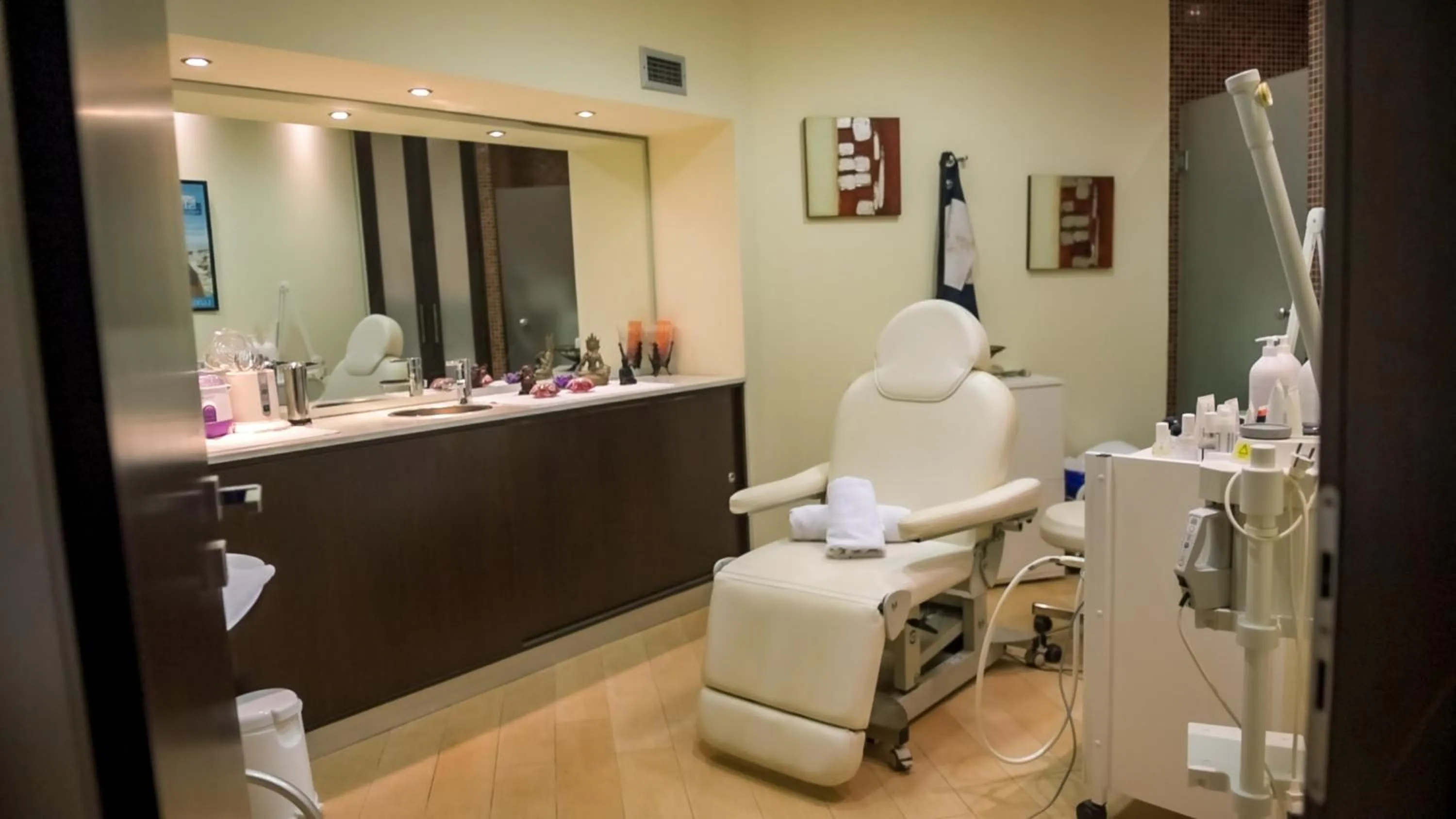 Spa and wellness centre/facilities in Grand Hotel Holiday Resort