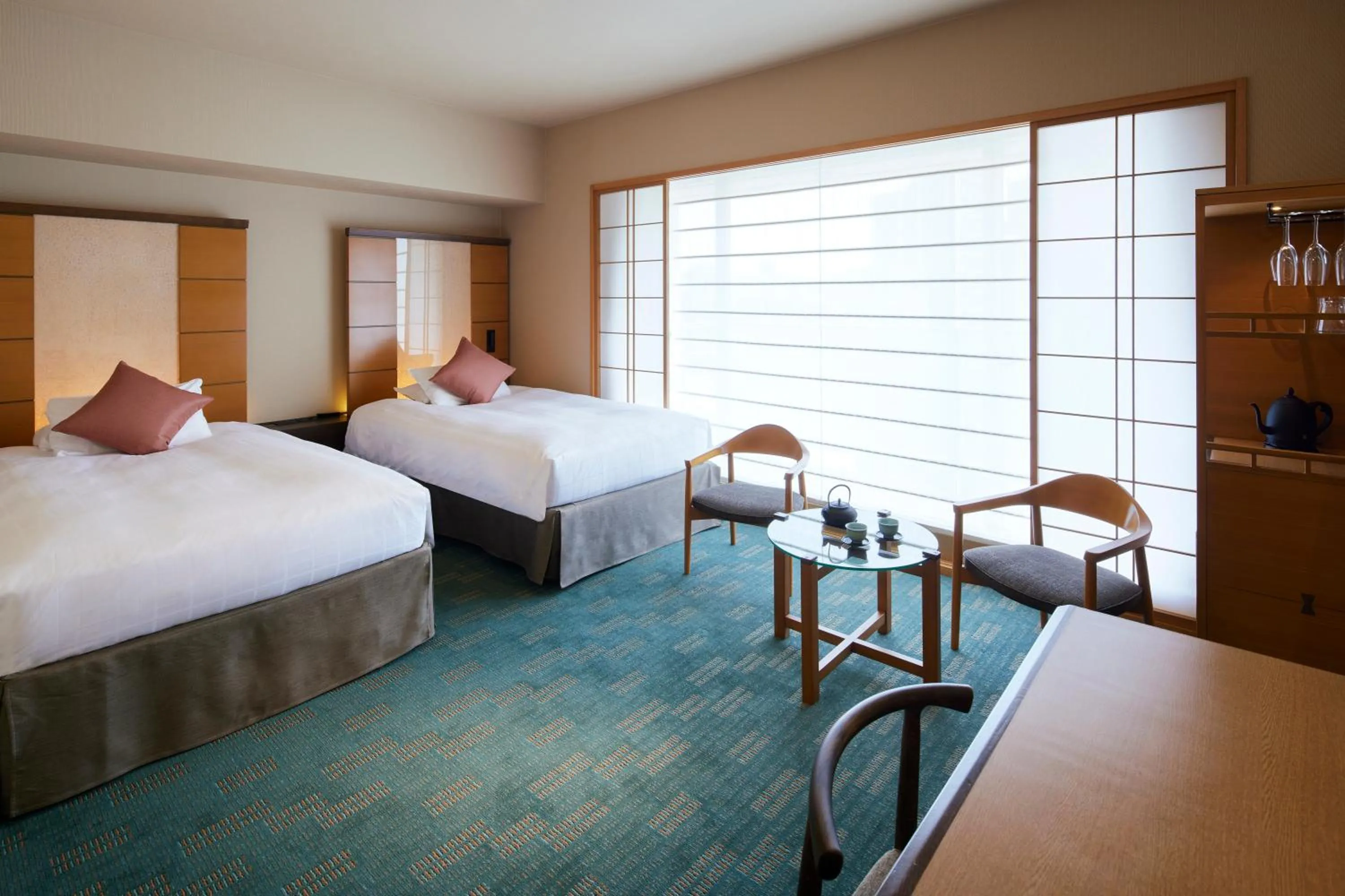 Bed in Hotel Niwa Tokyo