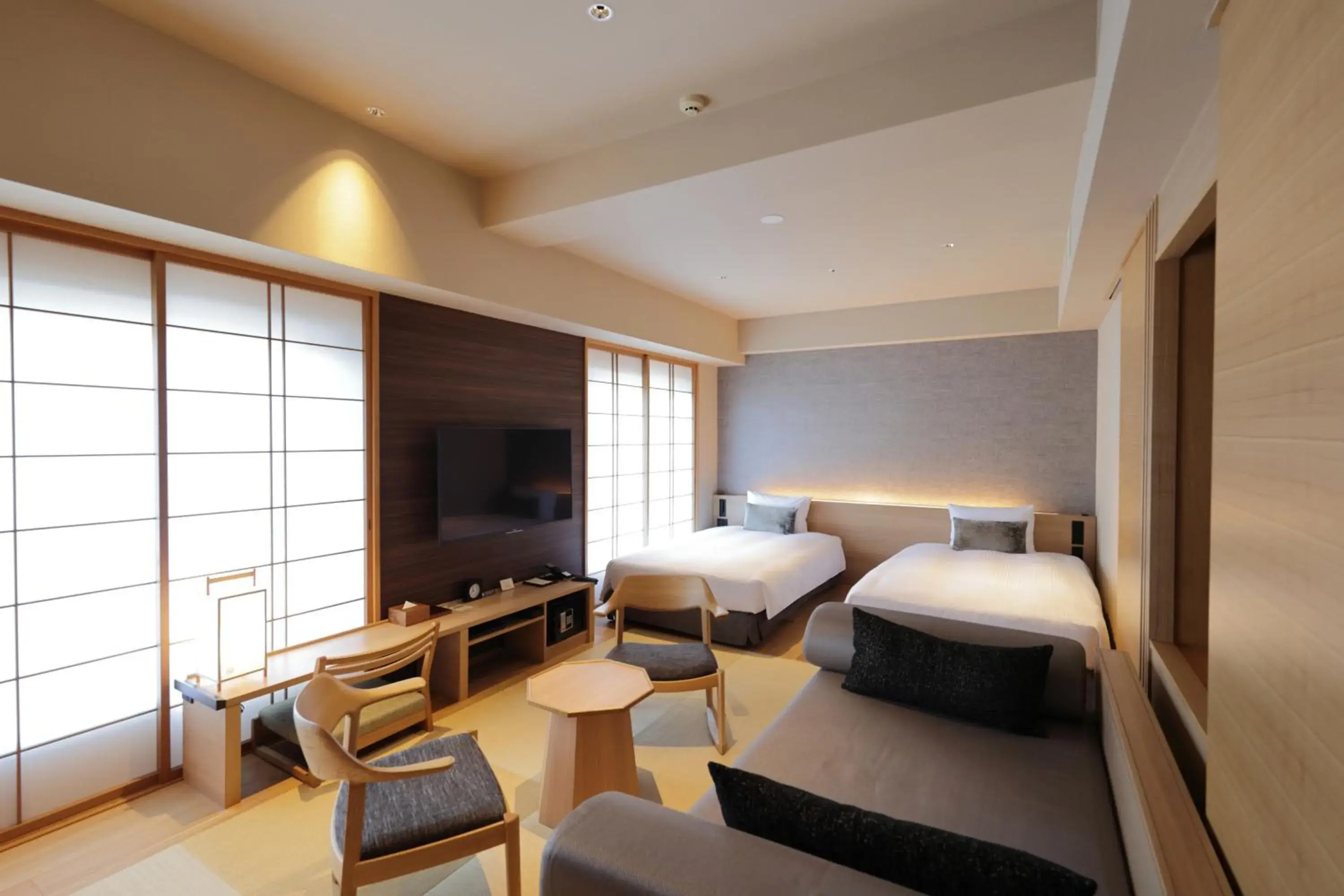 Photo of the whole room, Bed in Hotel Niwa Tokyo Photo of the whole room, Bed in Hotel Niwa Tokyo