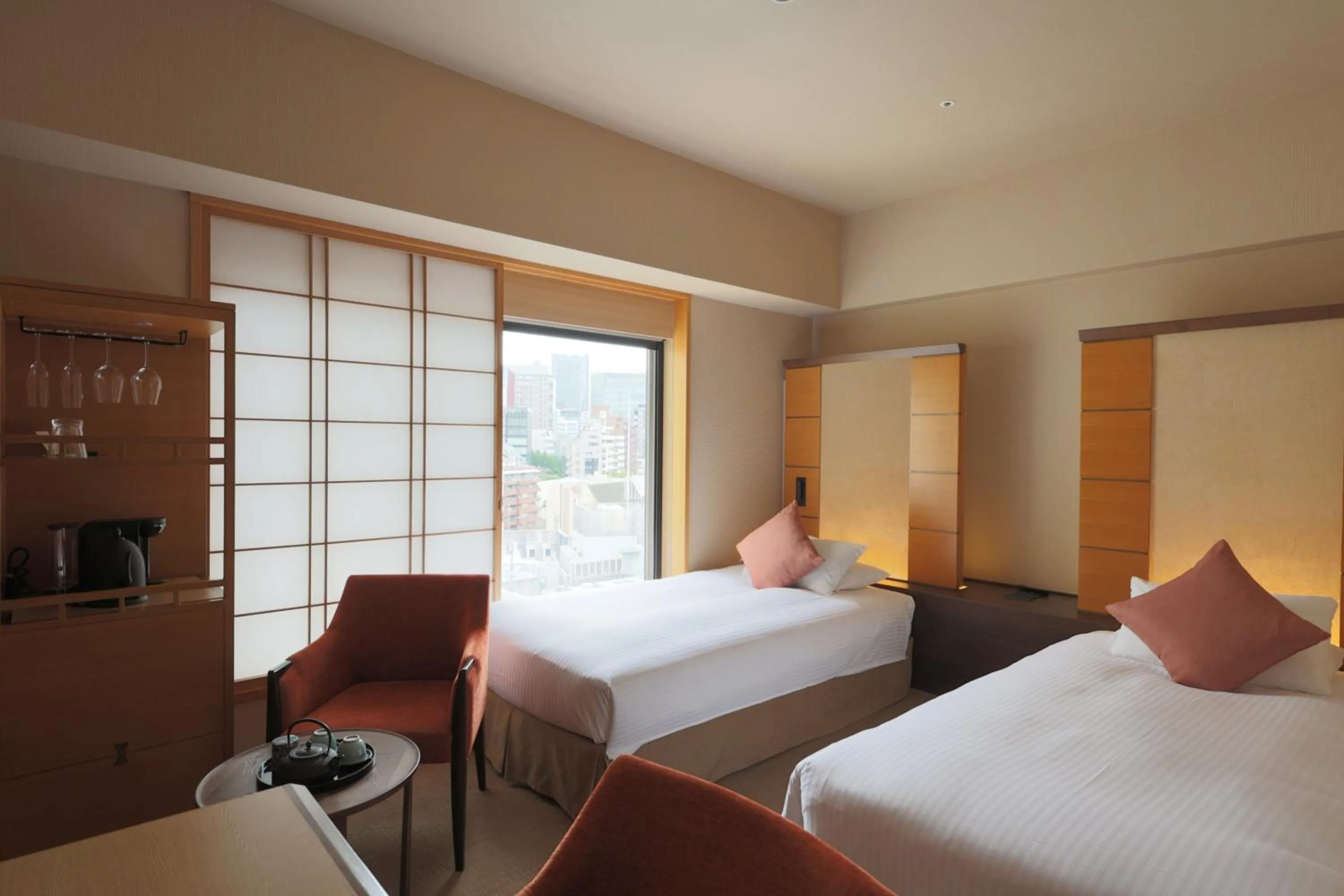 Photo of the whole room, Bed in Hotel Niwa Tokyo