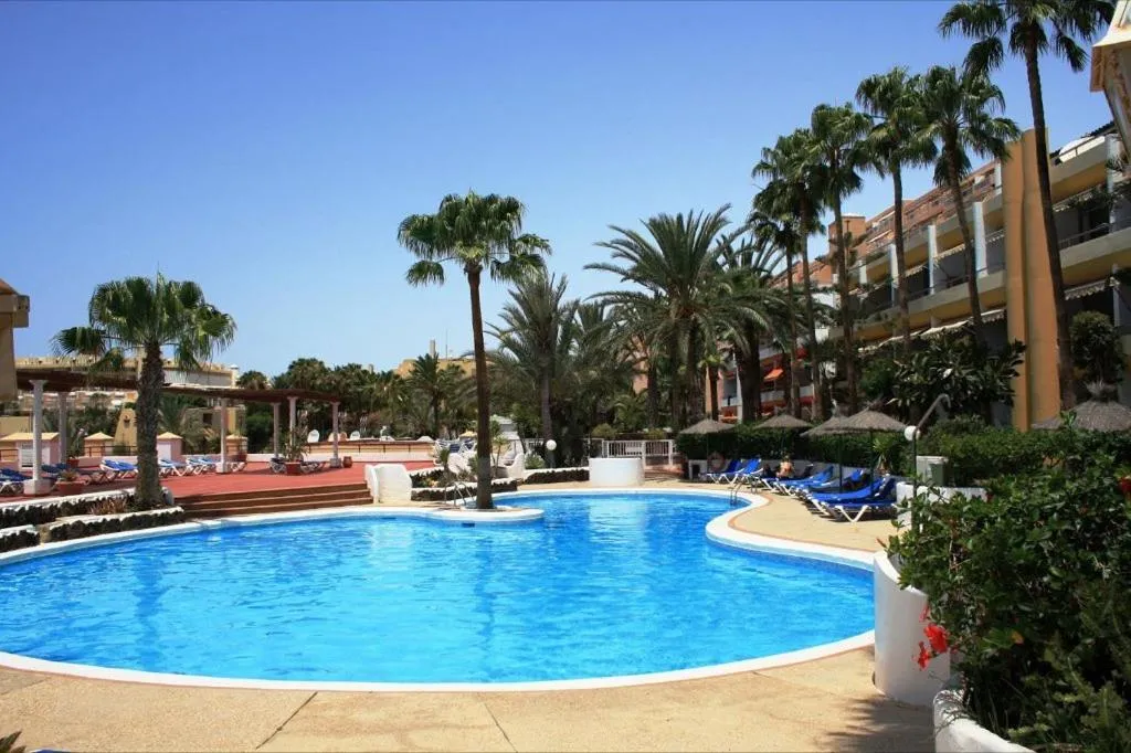 Day in Apartamentos Matorral