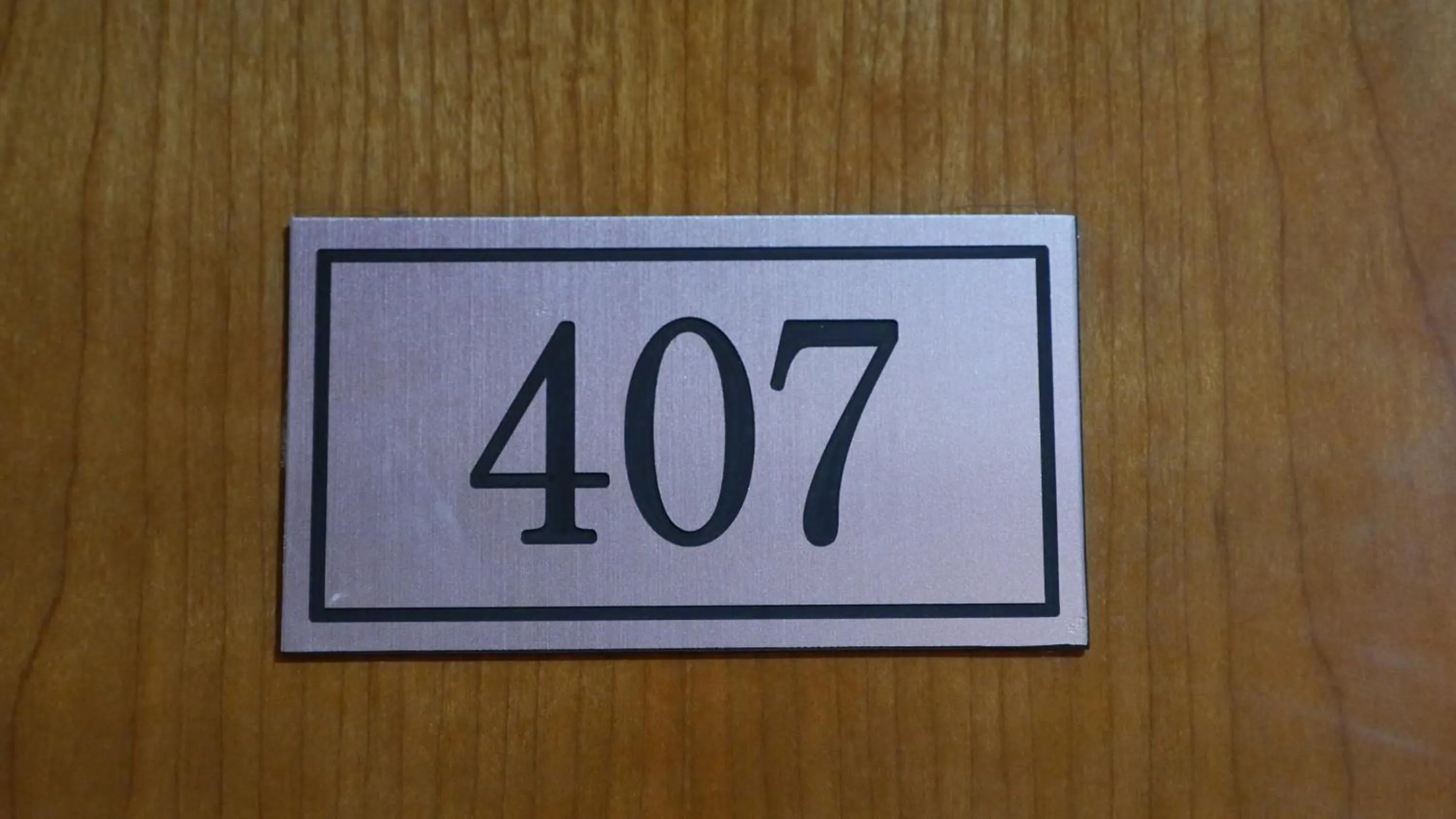 Logo/Certificate/Sign in Hotel Rusadir