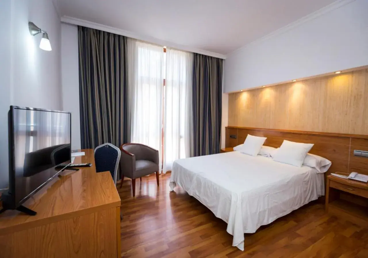 Bedroom, Bed in Hotel Rusadir Bedroom, Bed in Hotel Rusadir