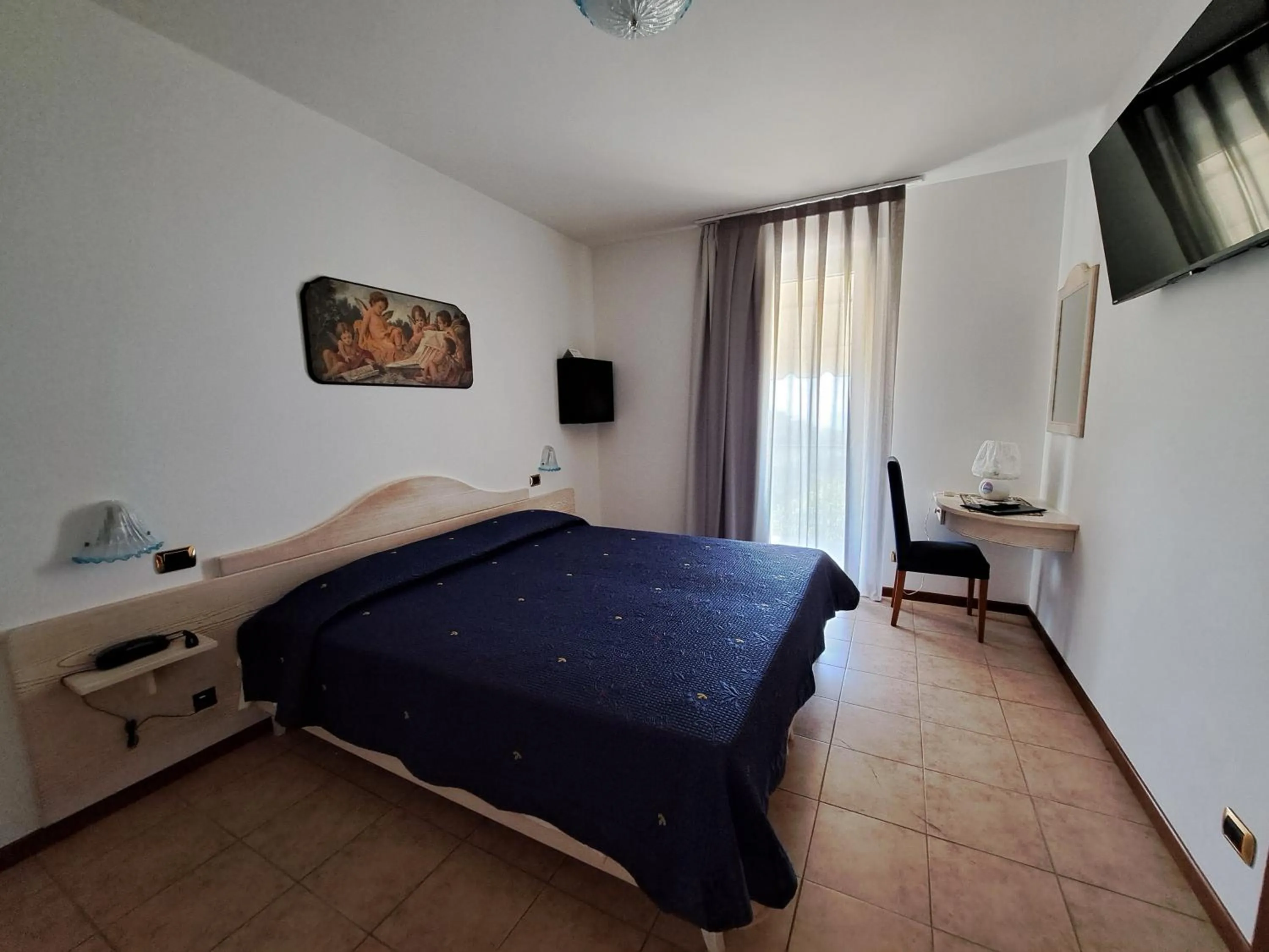 Bedroom, Bed in Hotel Laguna