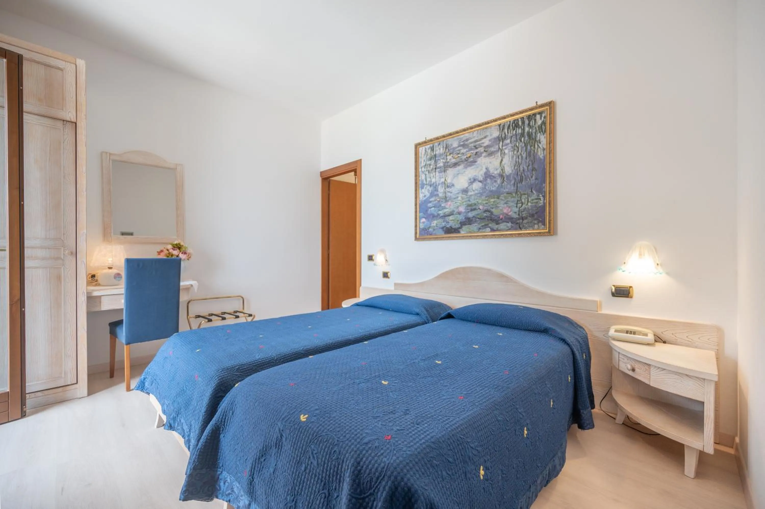 Bedroom, Bed in Hotel Laguna