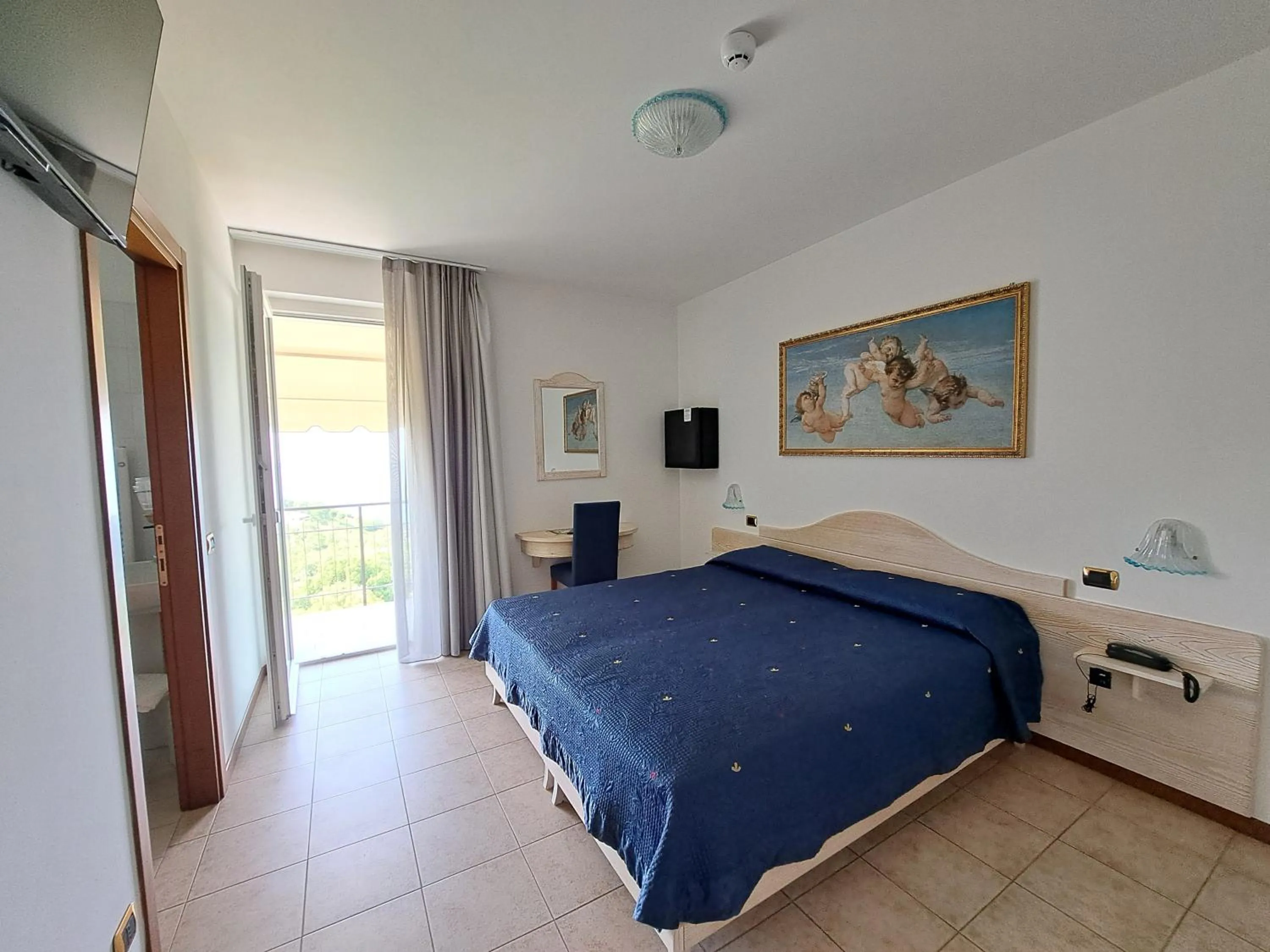 Bedroom, Bed in Hotel Laguna