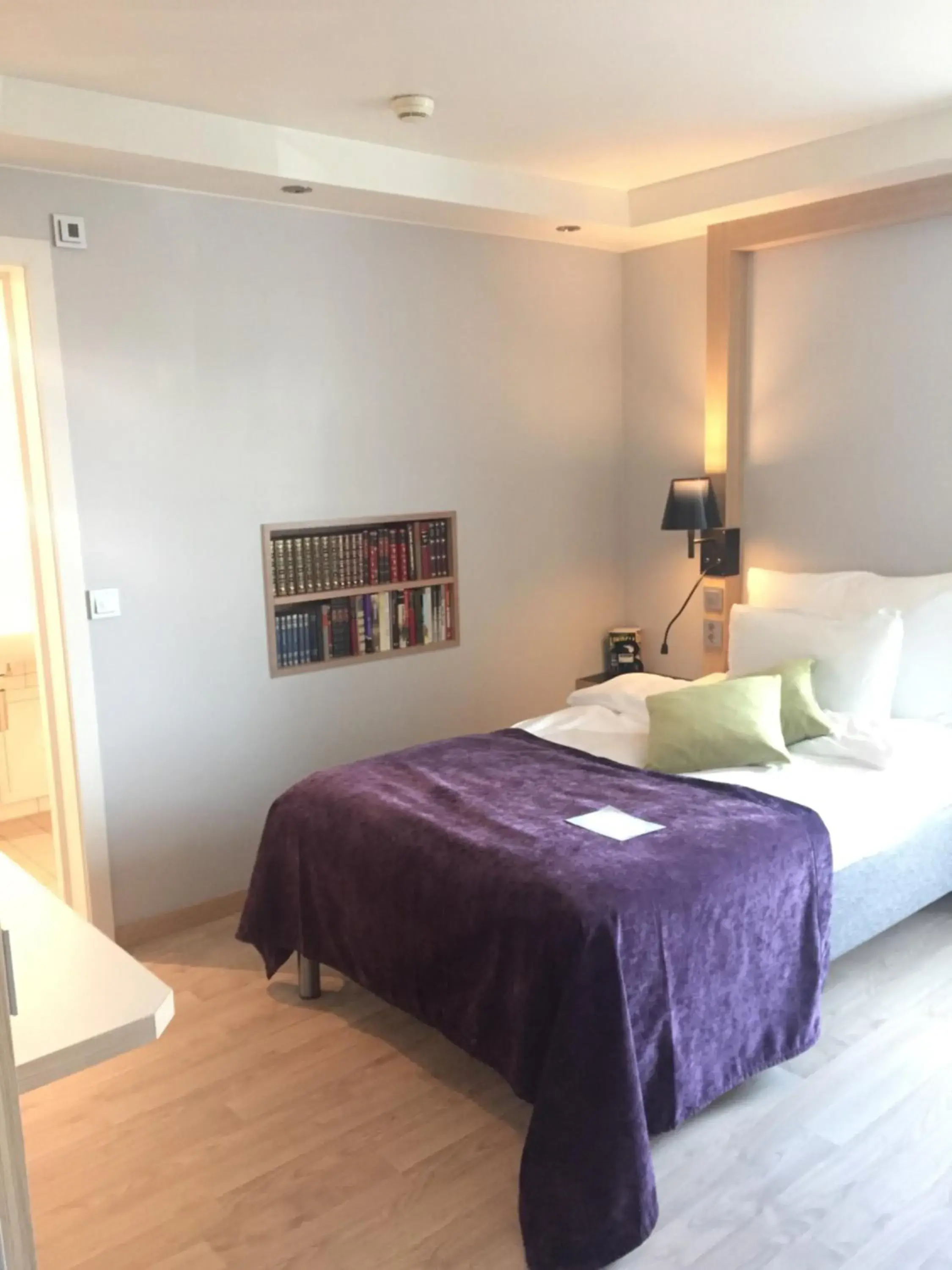 Photo of the whole room, Bed in Quality Hotel Olavsgaard Photo of the whole room, Bed in Quality Hotel Olavsgaard