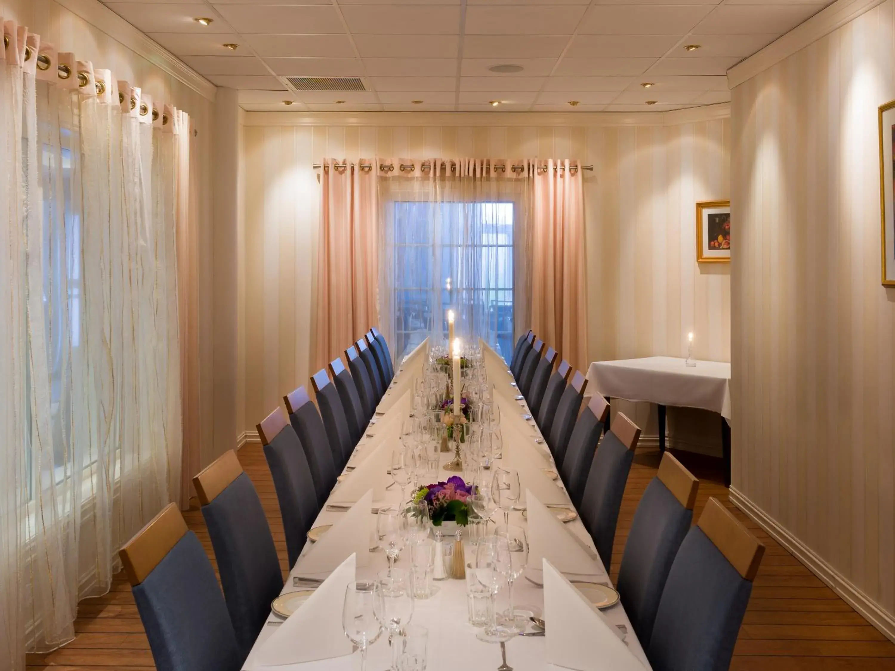 Restaurant/places to eat in Quality Hotel Olavsgaard Restaurant/places to eat in Quality Hotel Olavsgaard