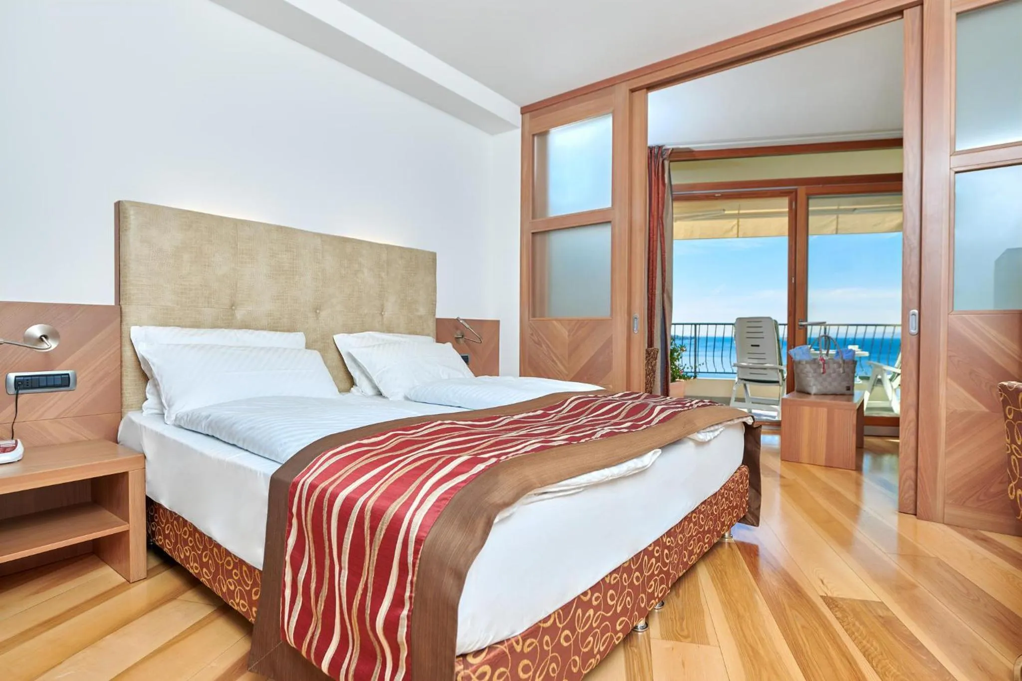 Bed in Hotel Baia Verde