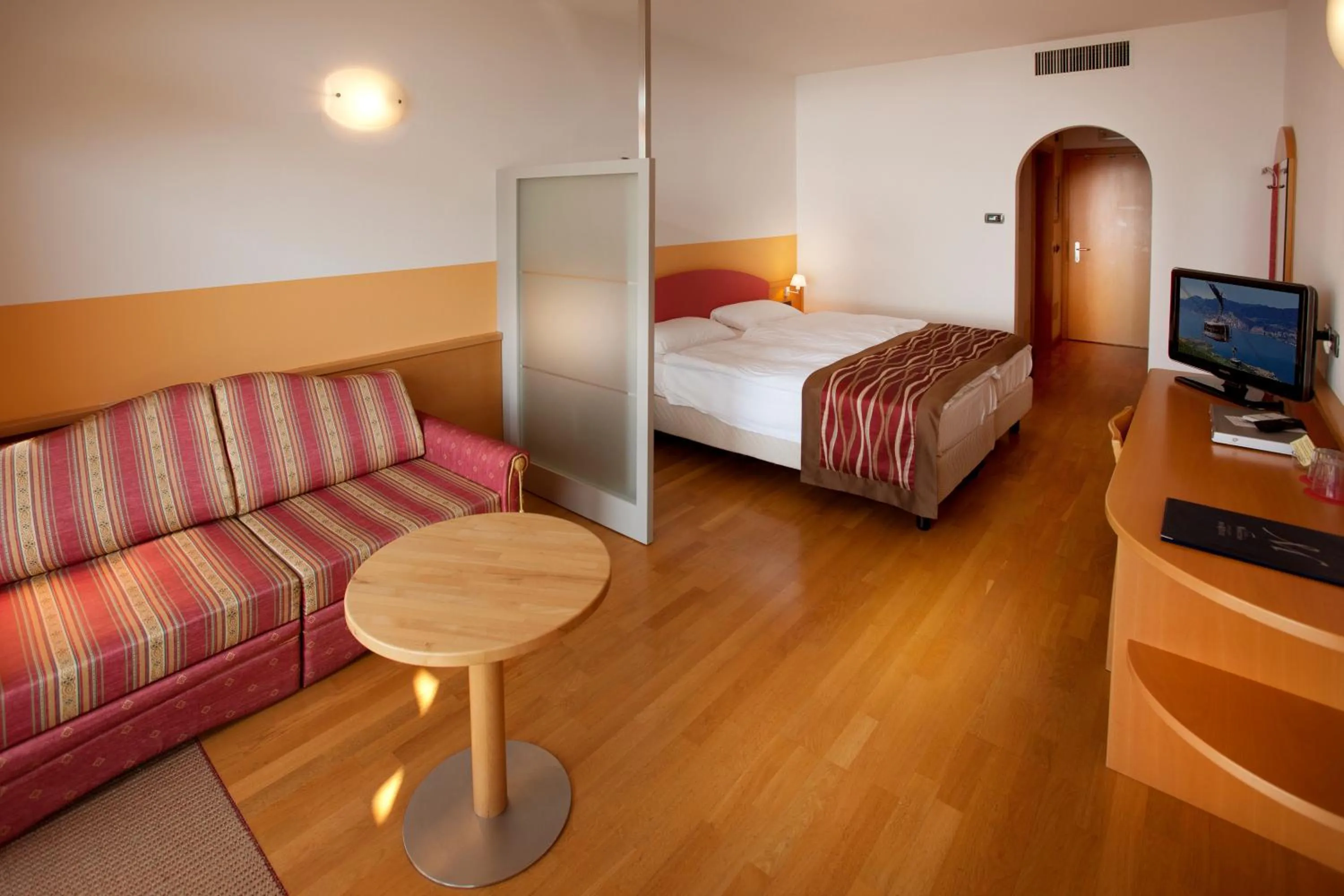 Photo of the whole room, Bed in Hotel Baia Verde