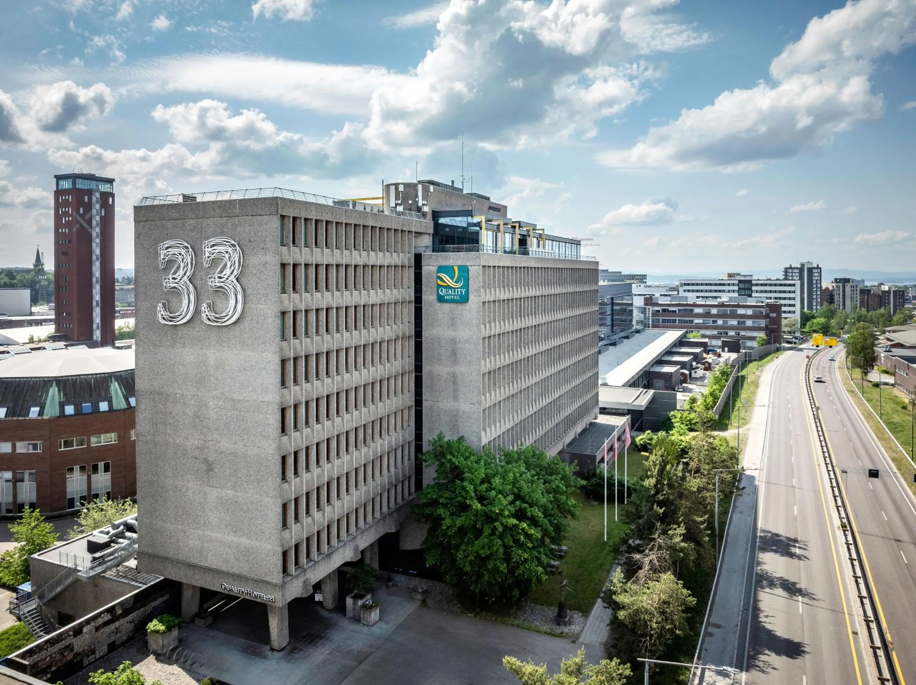 Property building in Quality Hotel 33