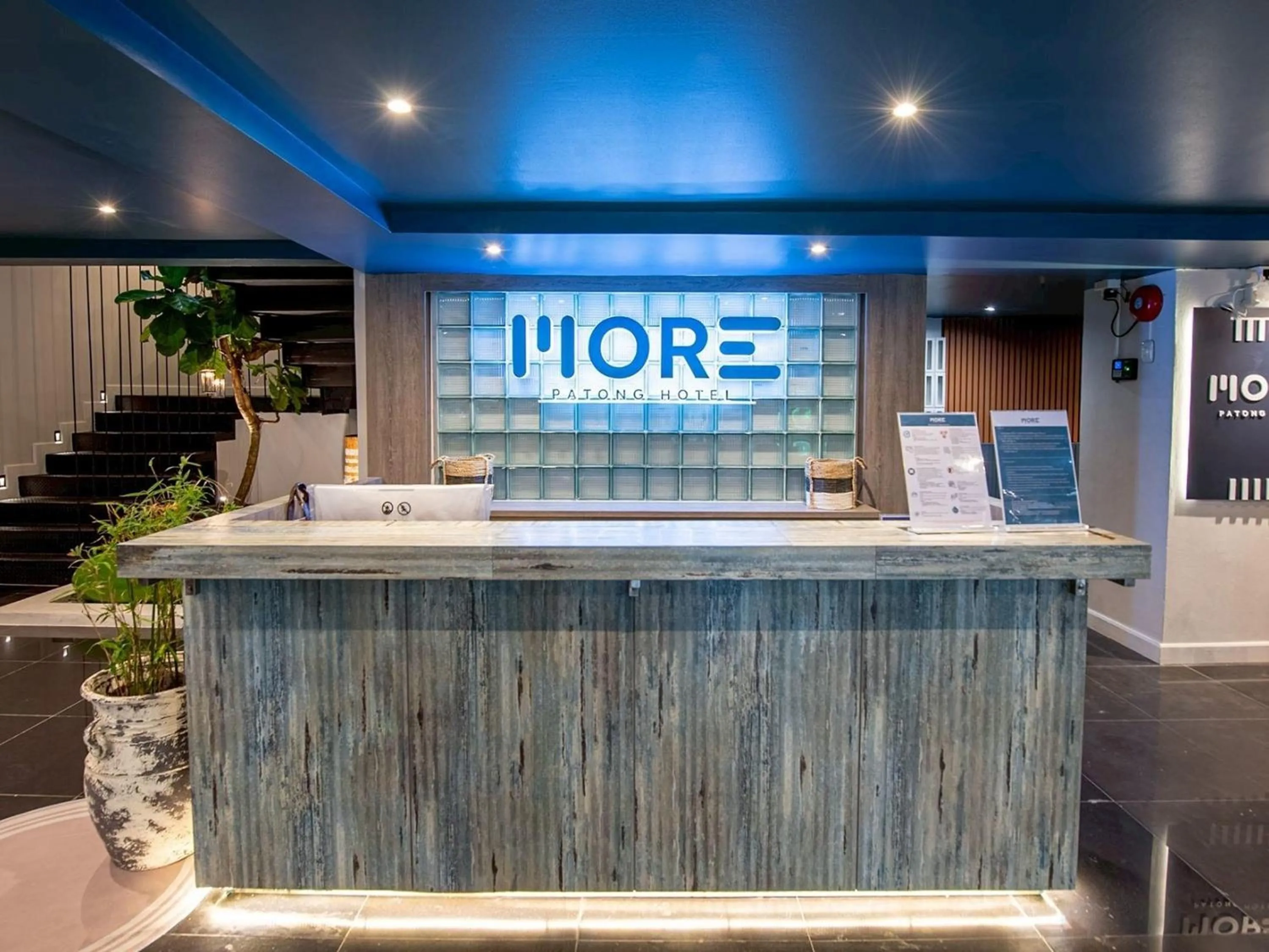 Lobby or reception in MORE Patong Hotel