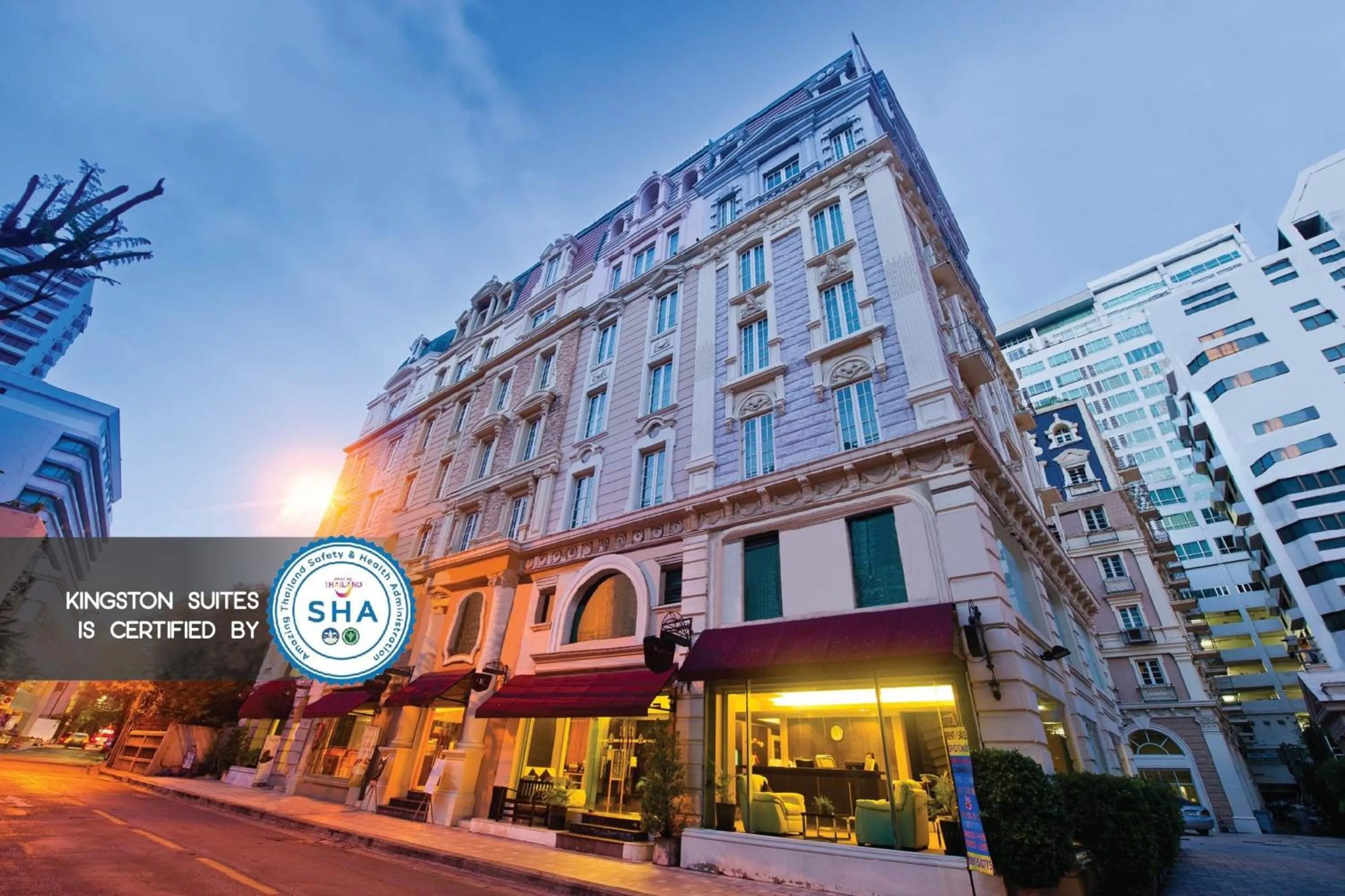 Facade/entrance in Kingston Suites Bangkok