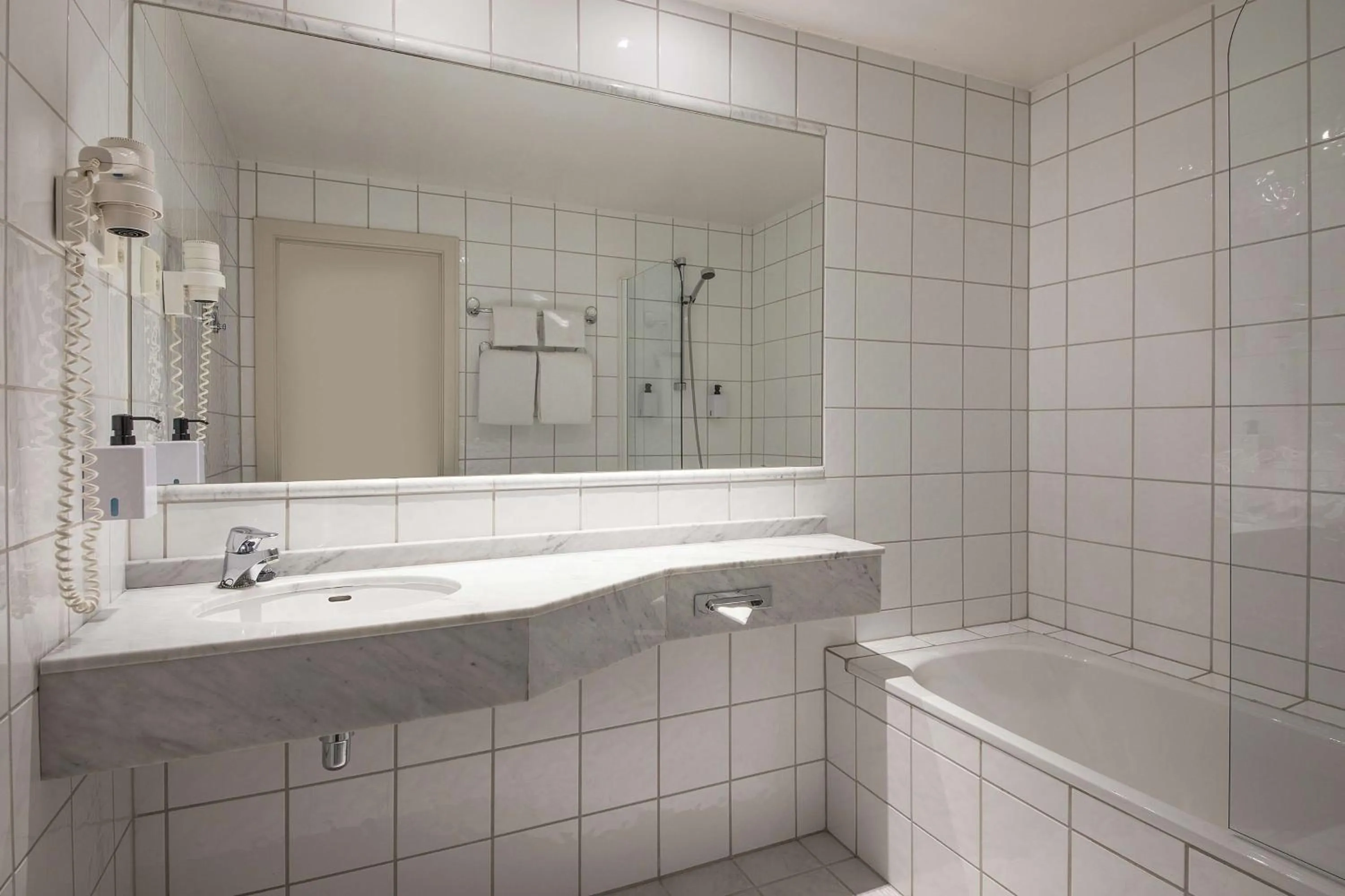 Bathroom in Scandic Oslo City