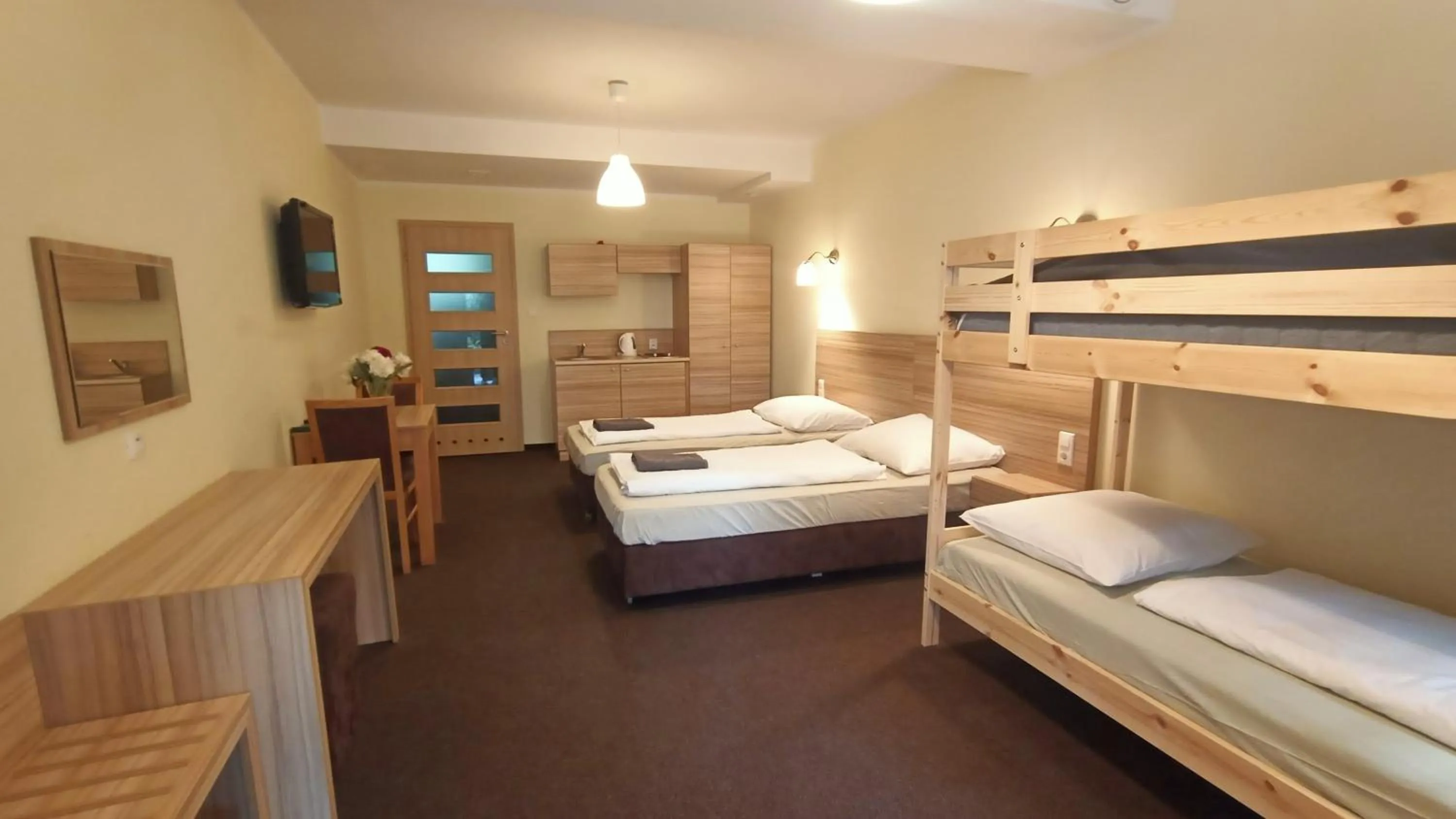 Photo of the whole room, Bed in Folwark Na Półwyspie