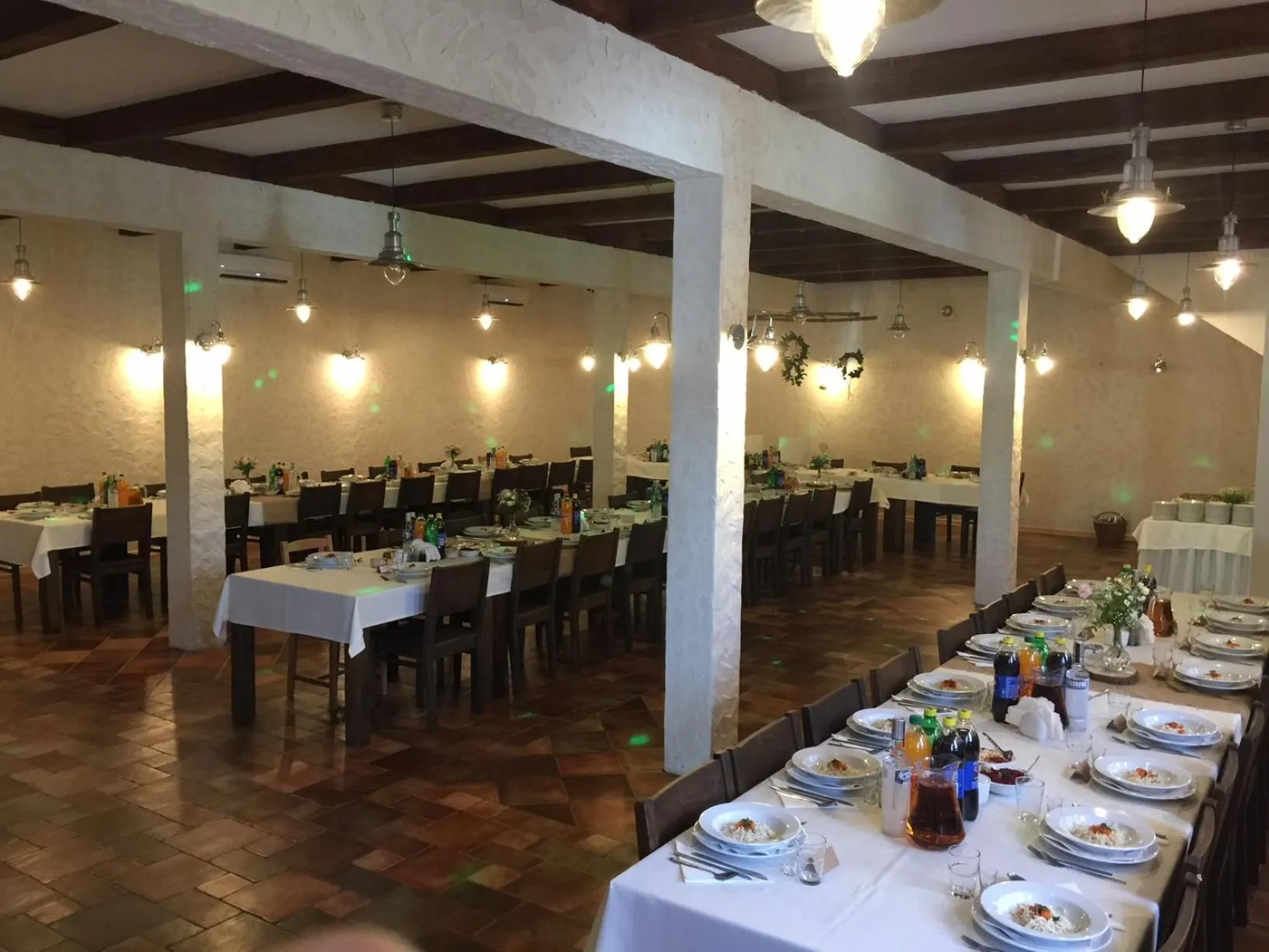 Restaurant/places to eat in Folwark Na Półwyspie