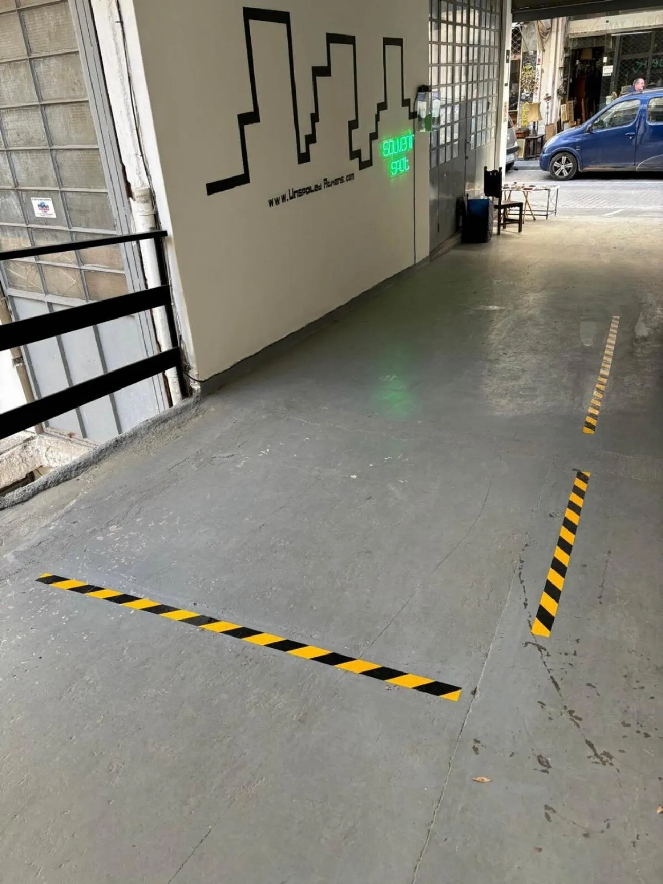 Parking in Monastiraki CityCenter Sleepbox- Unspoiled Athens Apartments