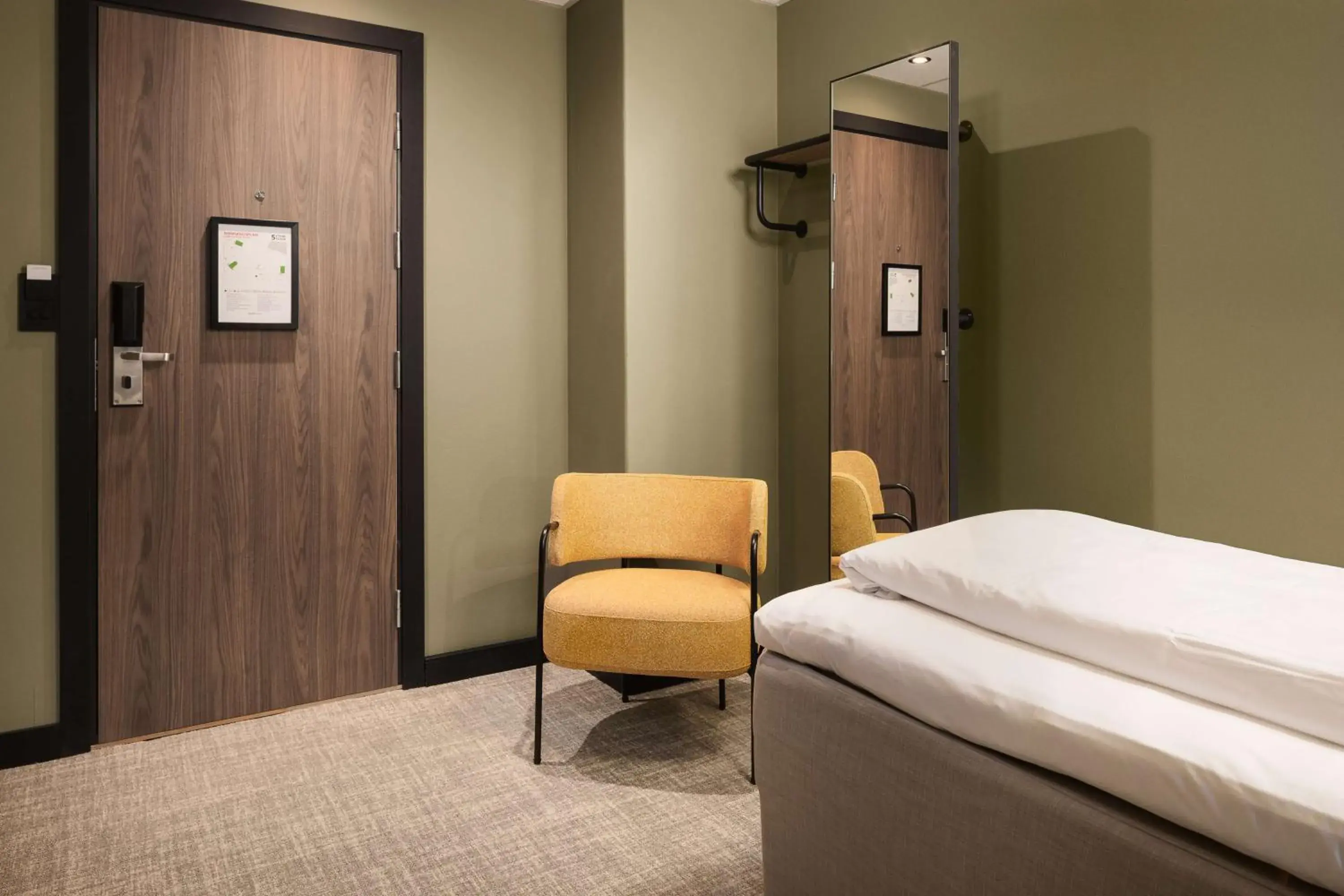 Bedroom, Bed in Scandic Holberg Bedroom, Bed in Scandic Holberg