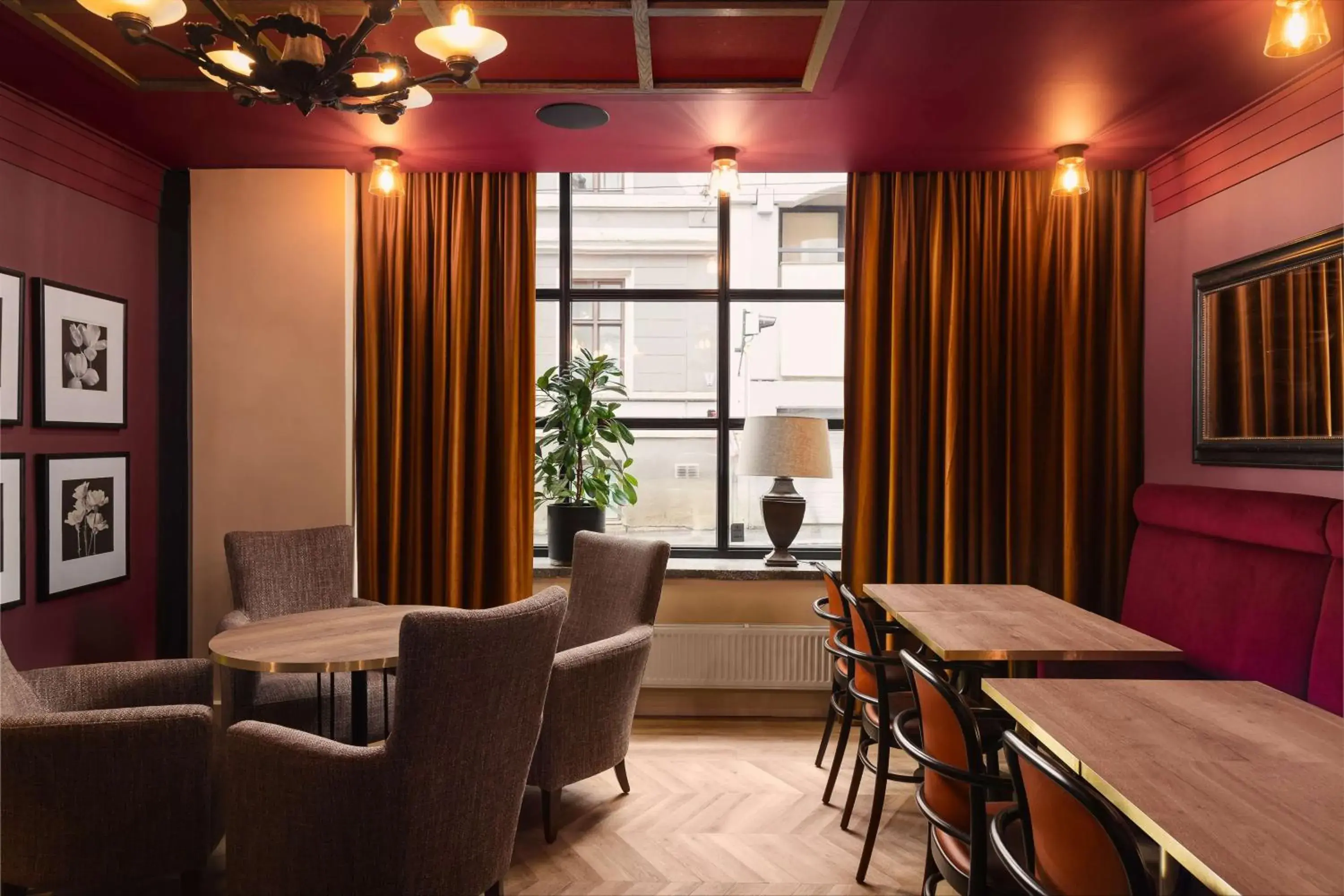 Lobby or reception in Scandic Holberg Lobby or reception in Scandic Holberg