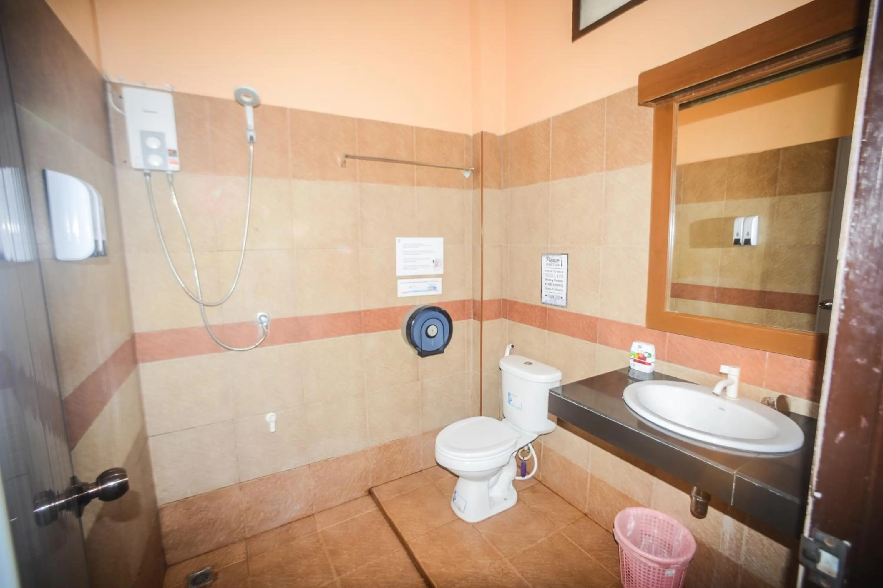 Shower in Carabao Diving Koh Tao