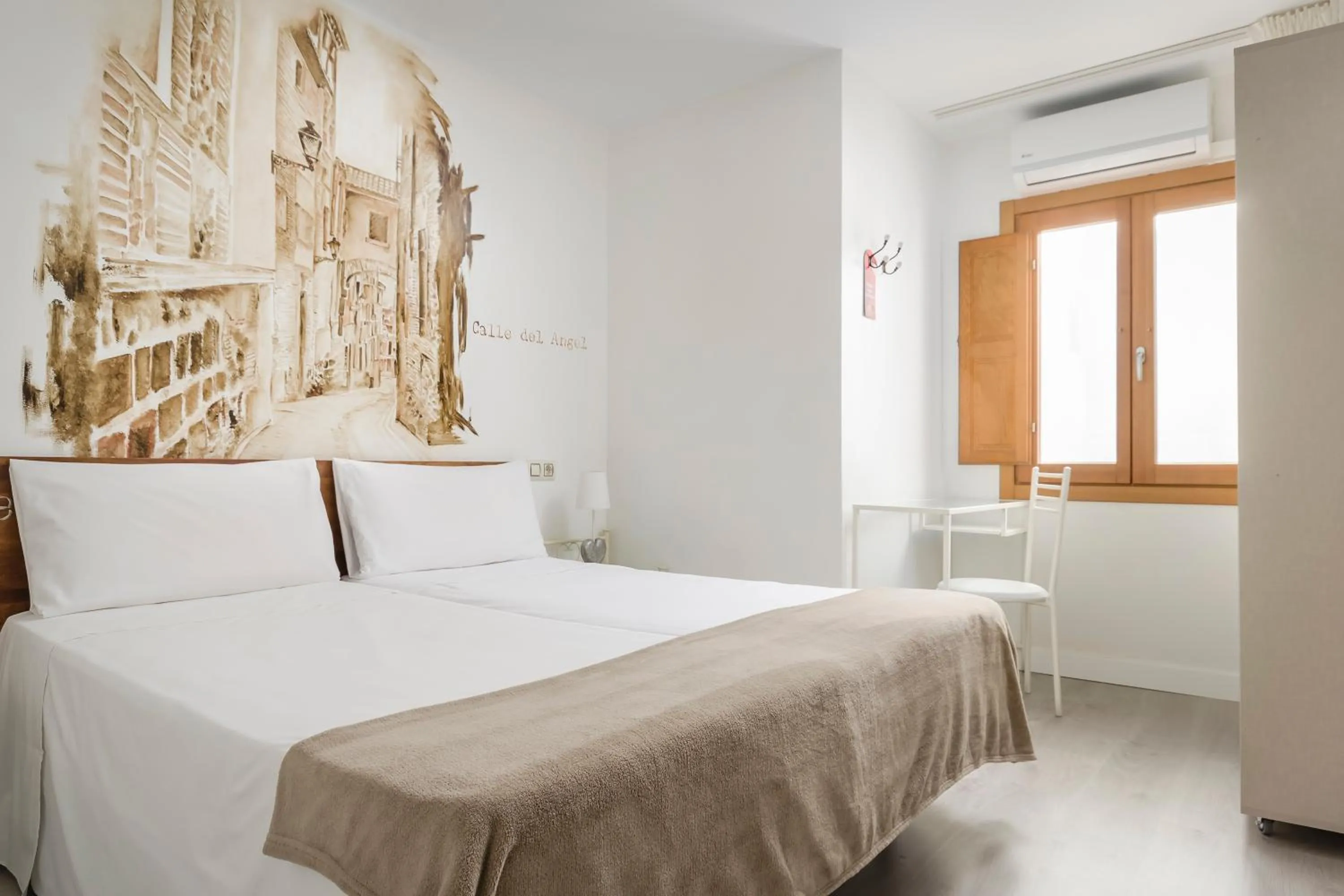 Bed in YIT Puerta Bisagra