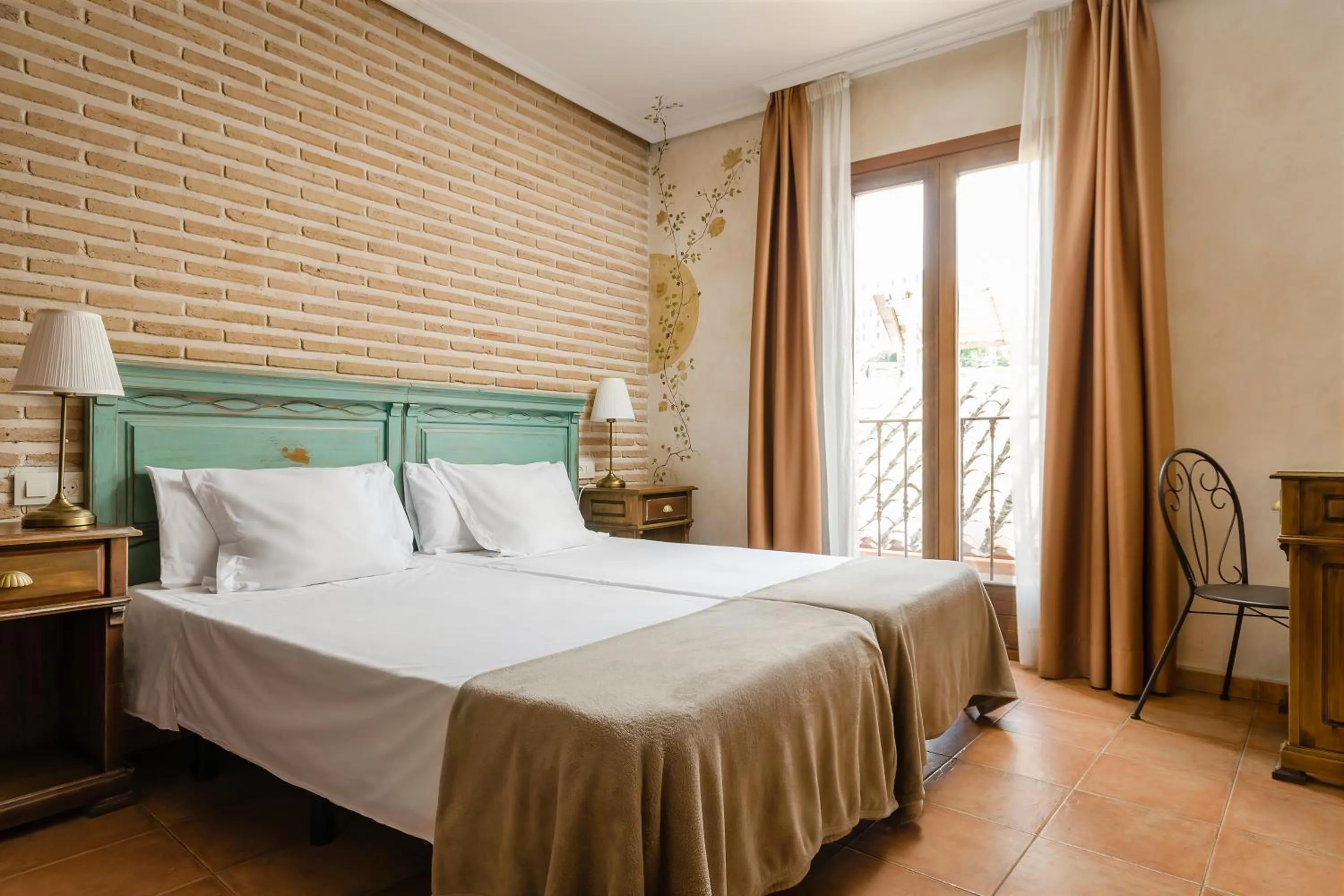 Bed in YIT Puerta Bisagra