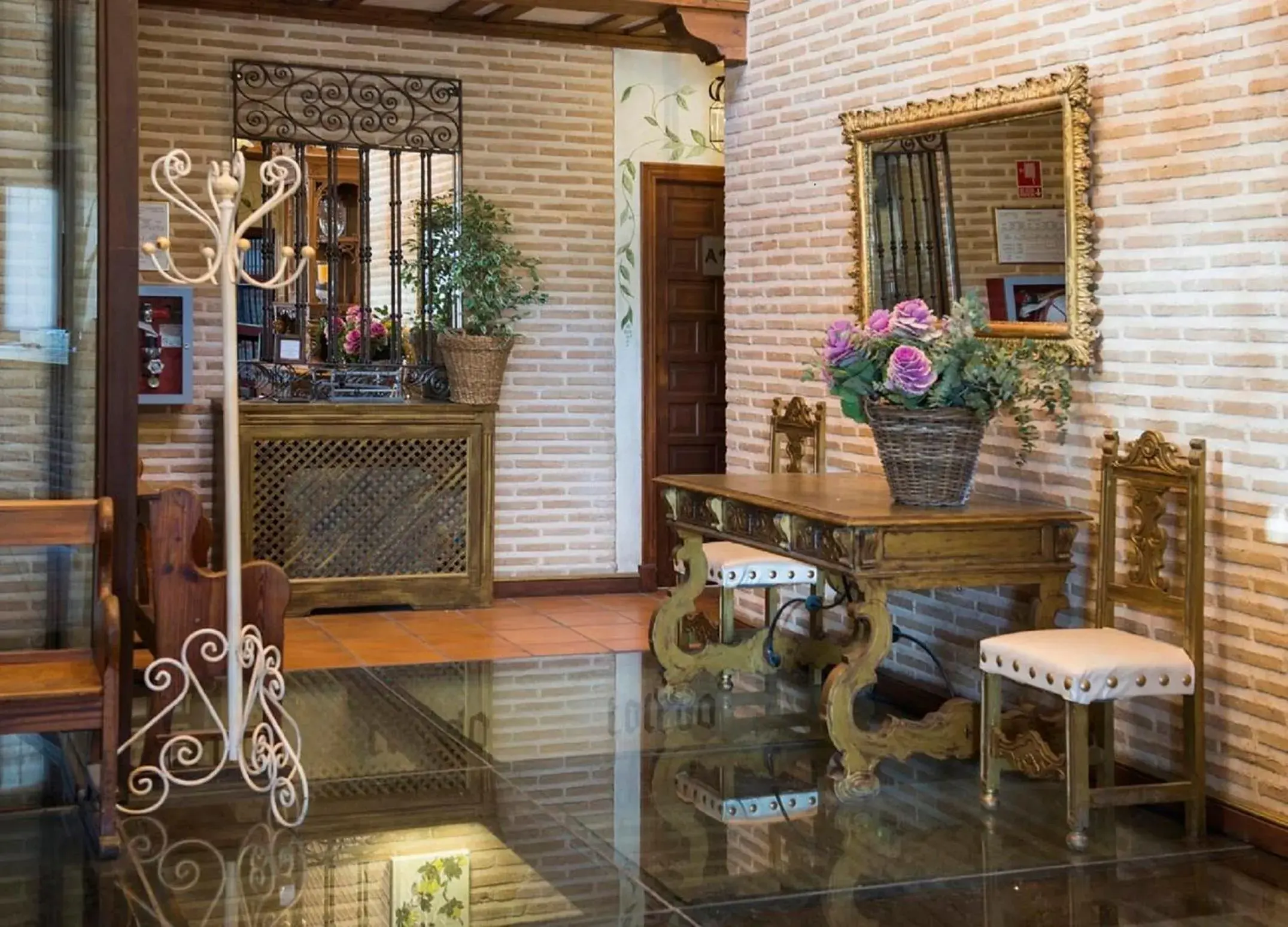 Lobby or reception in YIT Puerta Bisagra Lobby or reception in YIT Puerta Bisagra