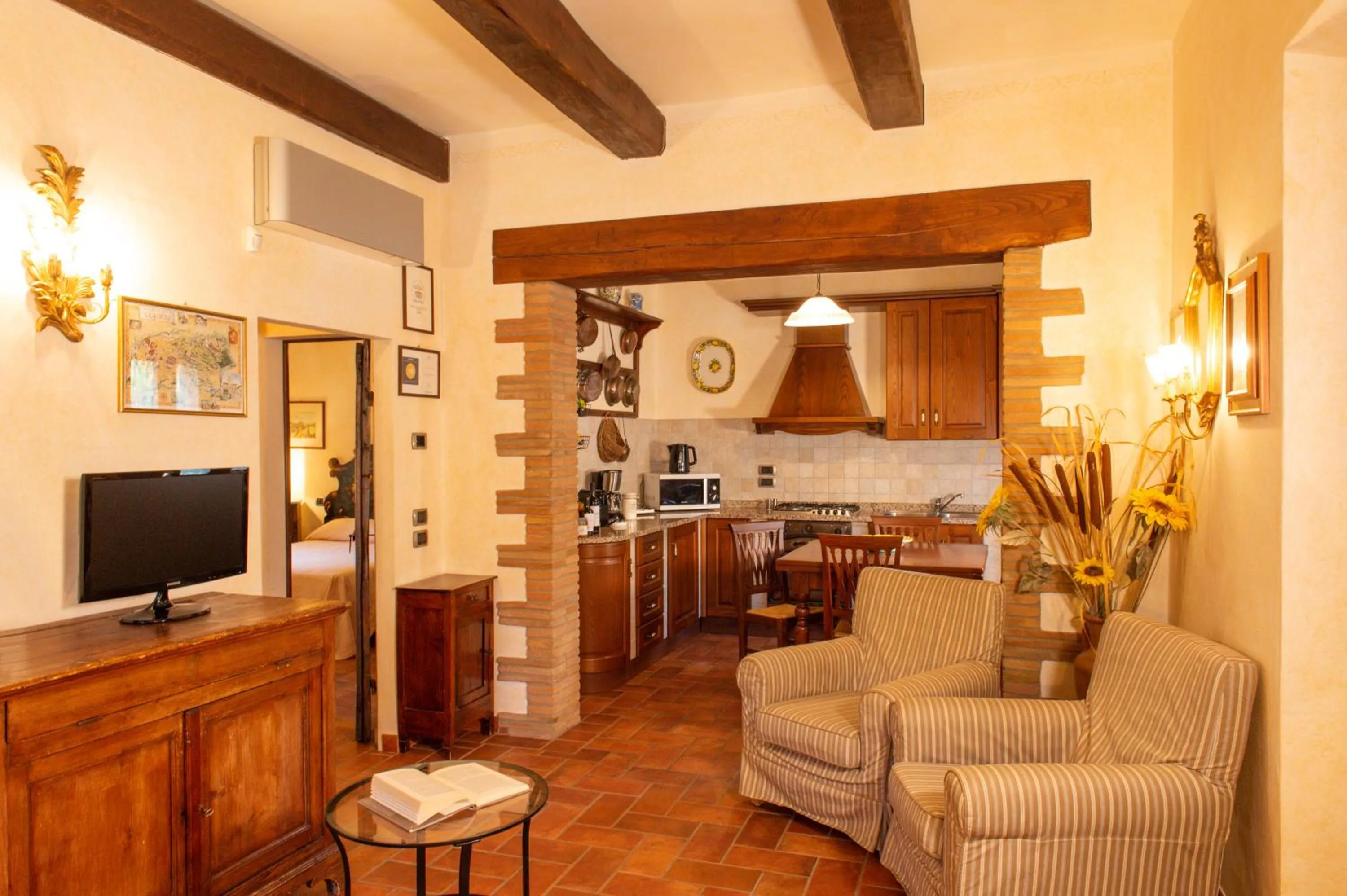 Living room in Rocca Di Pierle, Agriturismo di Charme - Cortona