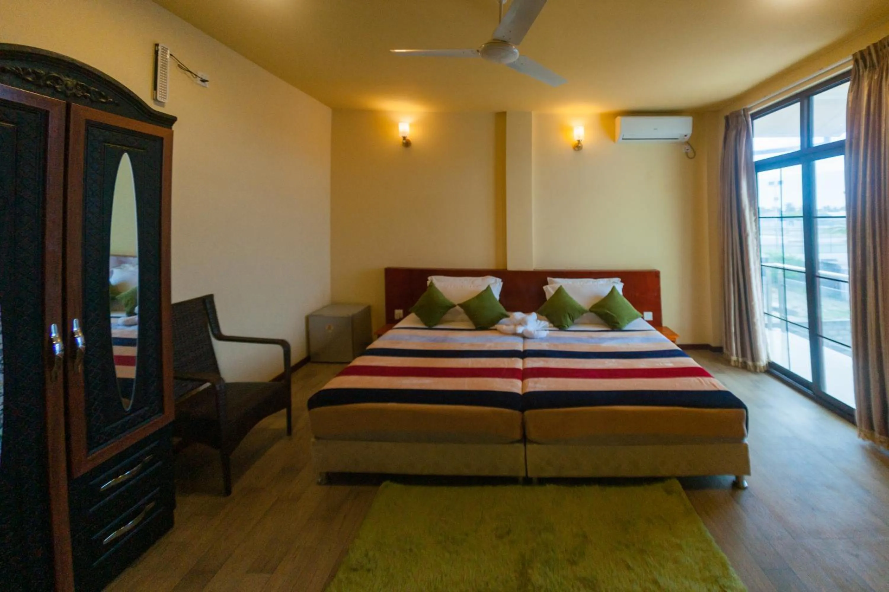 Bedroom, Bed in Annama Lodge and Dive