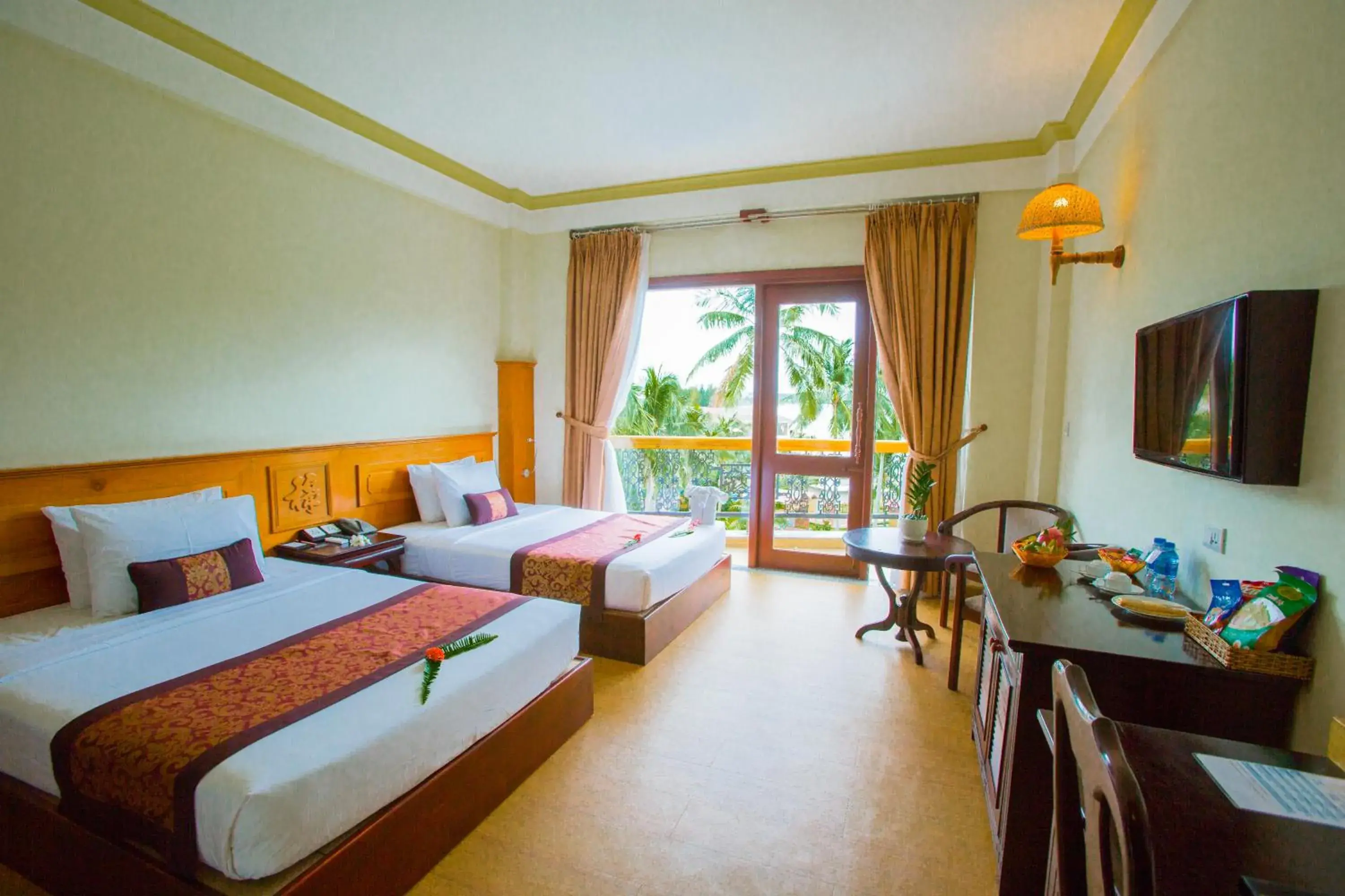 Garden view, Bed in Ca Ty Mui ne Beach Resort & Spa Garden view, Bed in Ca Ty Mui ne Beach Resort & Spa