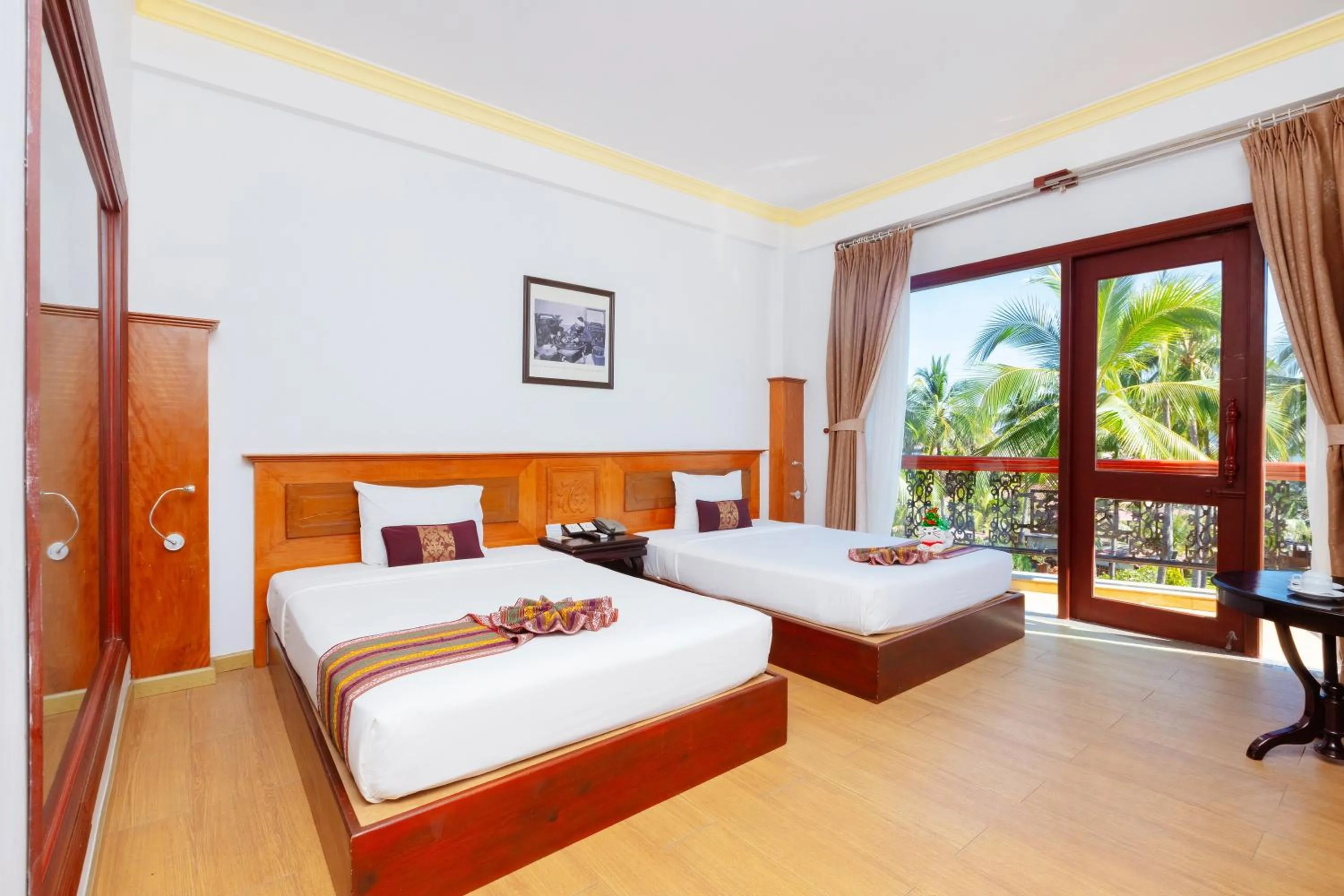 Bed in Ca Ty Mui ne Beach Resort & Spa