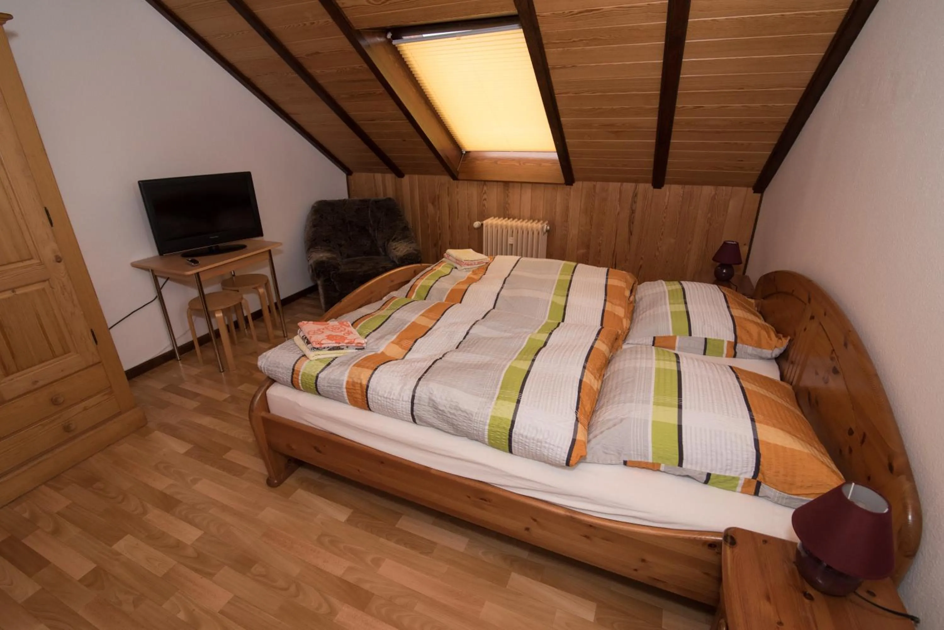 Bed in Hotel-Restaurant Johanniskreuz