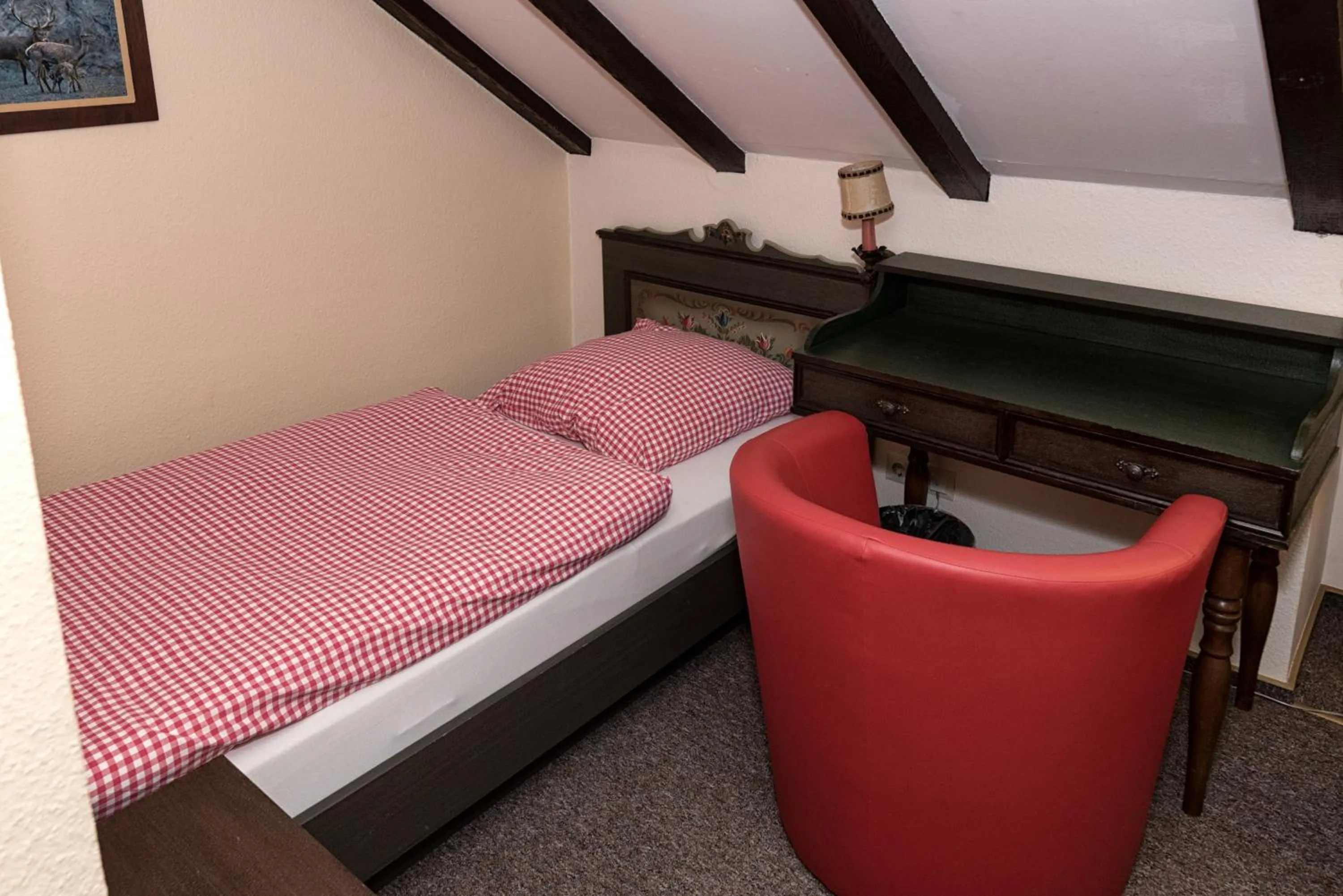 Bed in Hotel-Restaurant Johanniskreuz