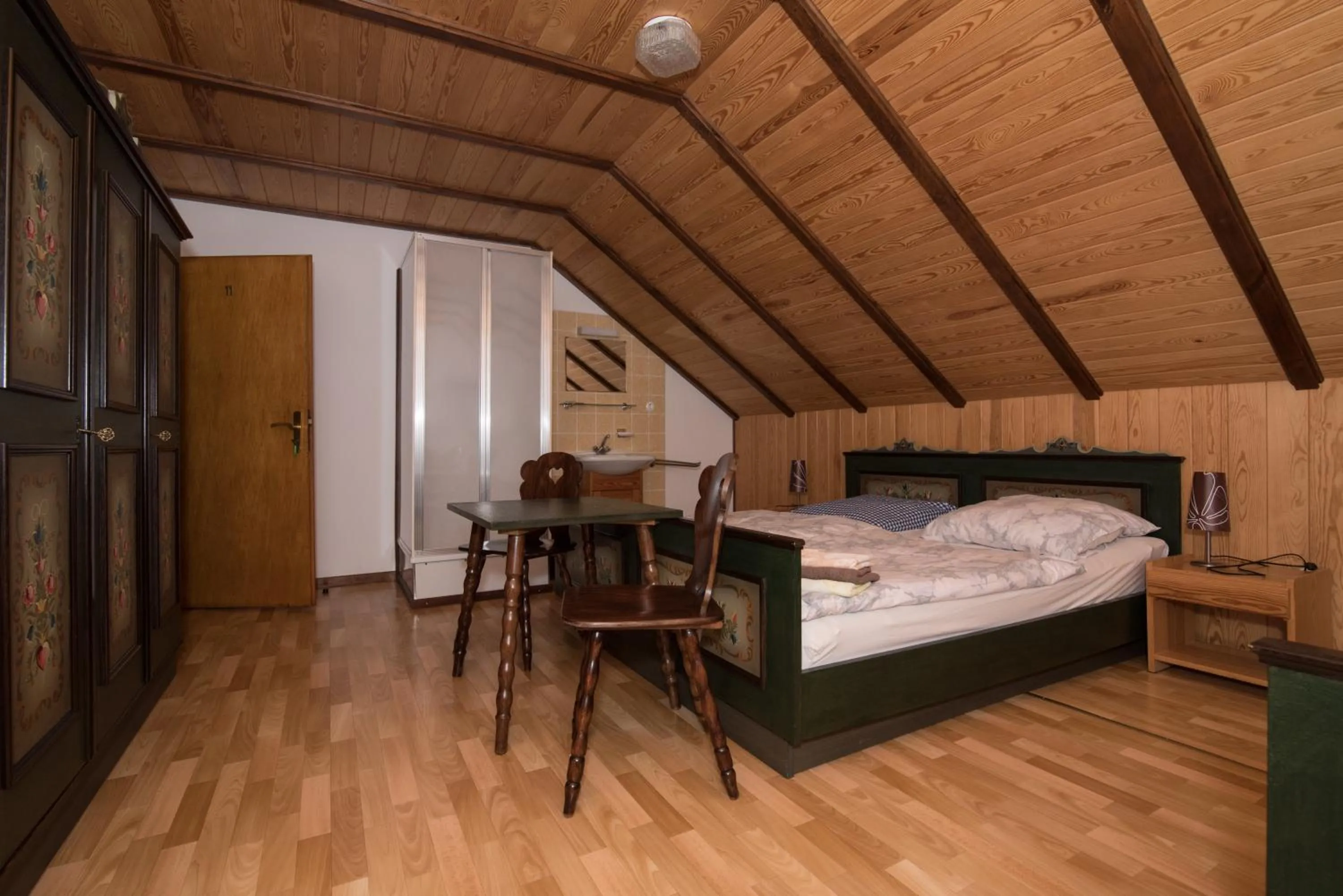 Bed in Hotel-Restaurant Johanniskreuz