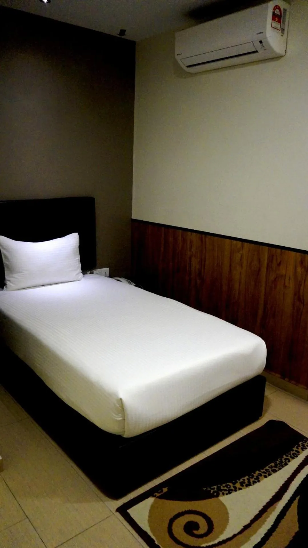 Bed in Be Boutique Hotel