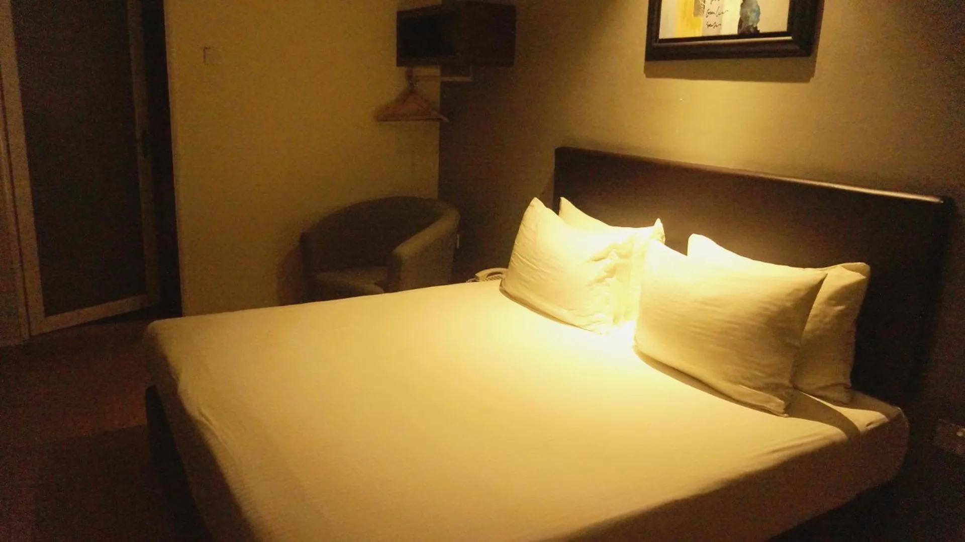 Bed in Be Boutique Hotel